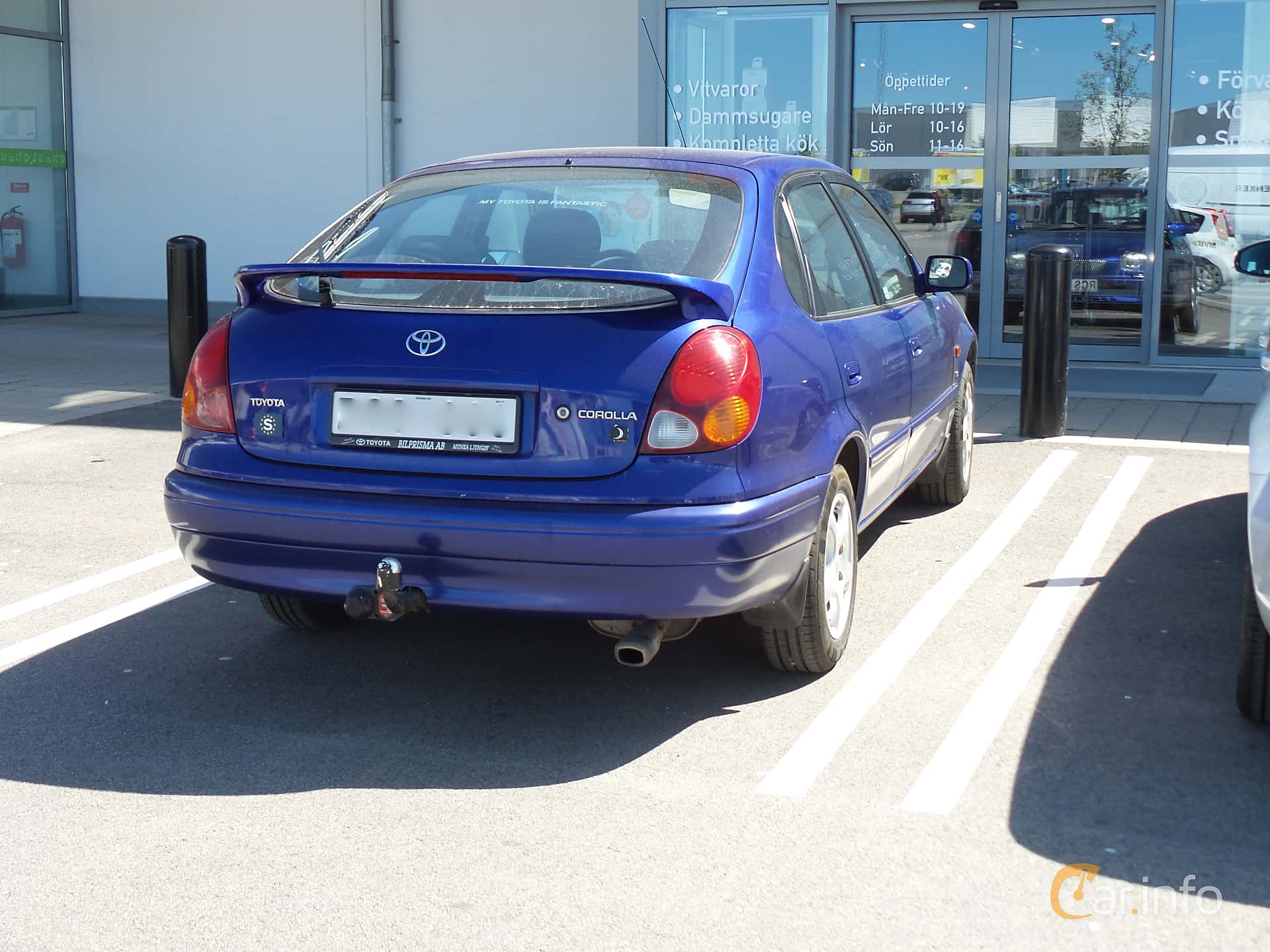 Toyota Corolla 5-door Hatchback 1.6 Manual, 110hp, 2000