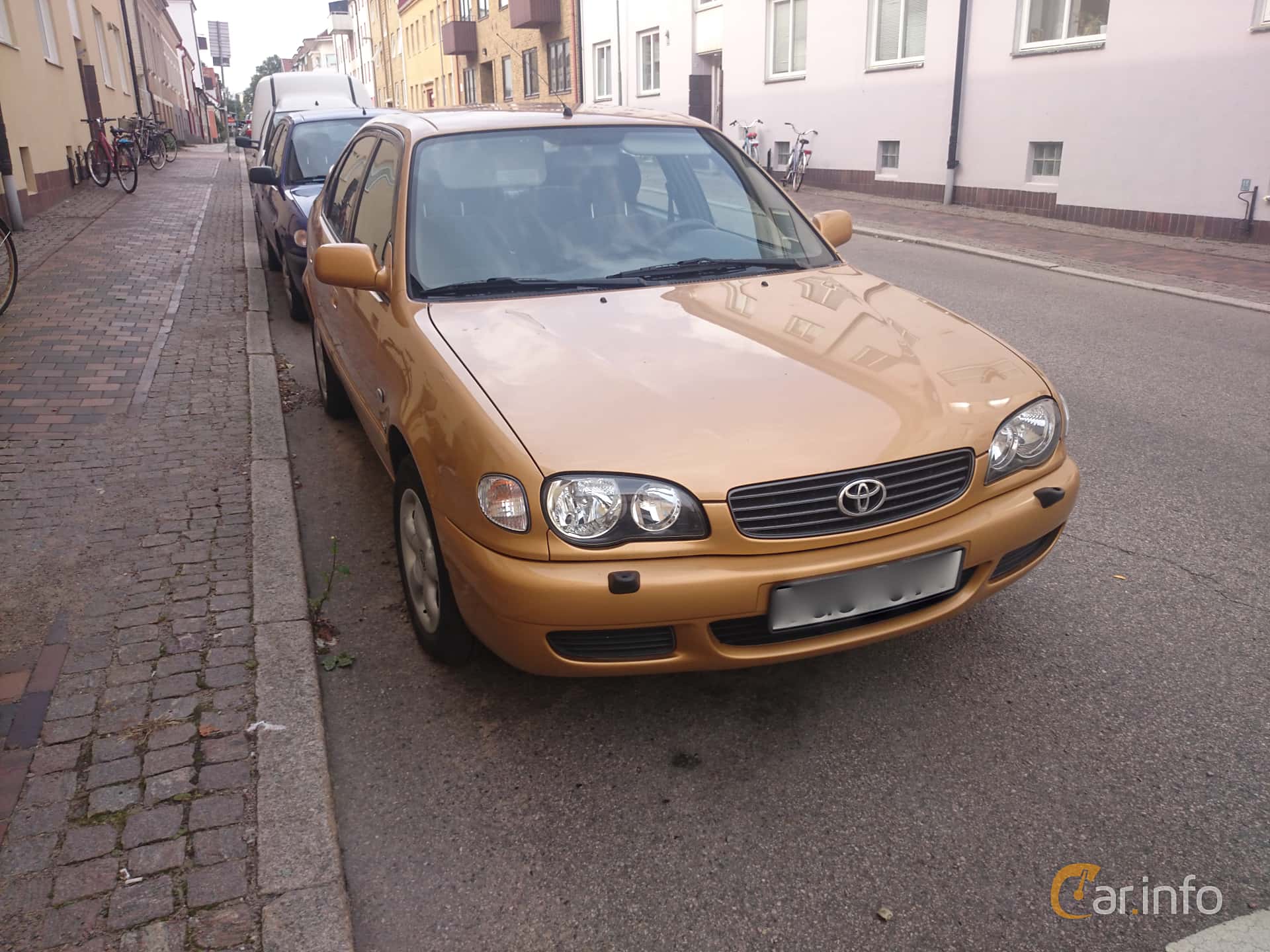 Toyota Corolla 3-door Hatchback 1.6 VVT-i Manual, 110hp, 2001