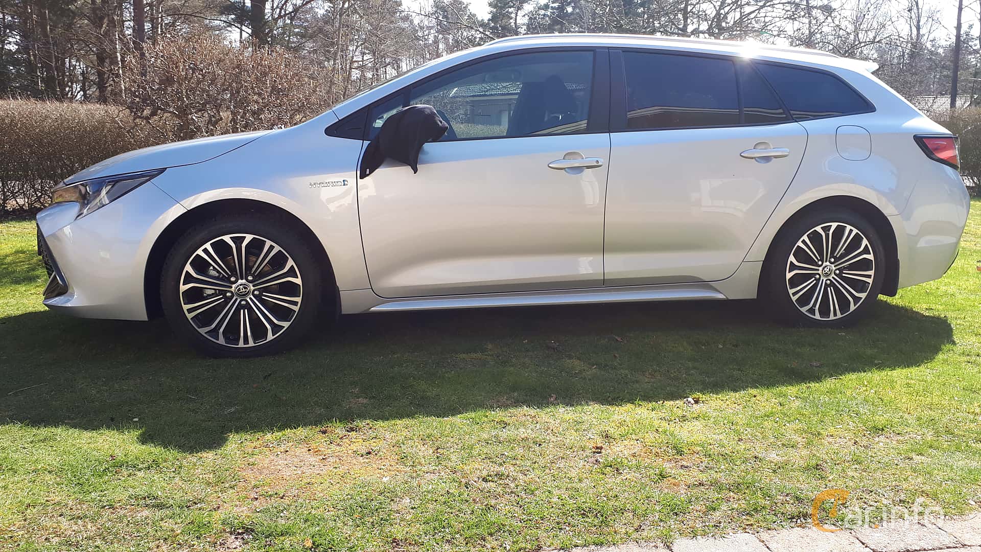 Toyota Corolla Touring Sports Hybrid 1.8 VVT-i + 3JM CVT, 136hp, 2018