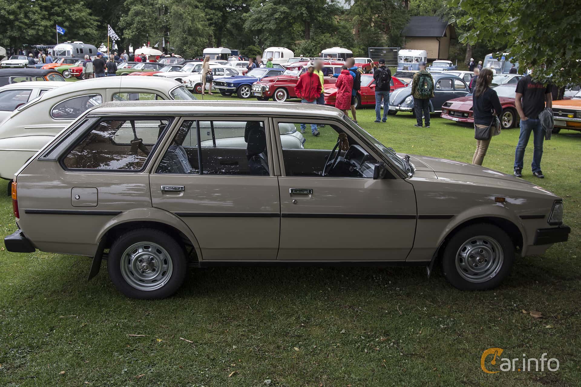 Toyota Corolla 5-door Station Wagon 1.8 D Manual, 64hp, 1979