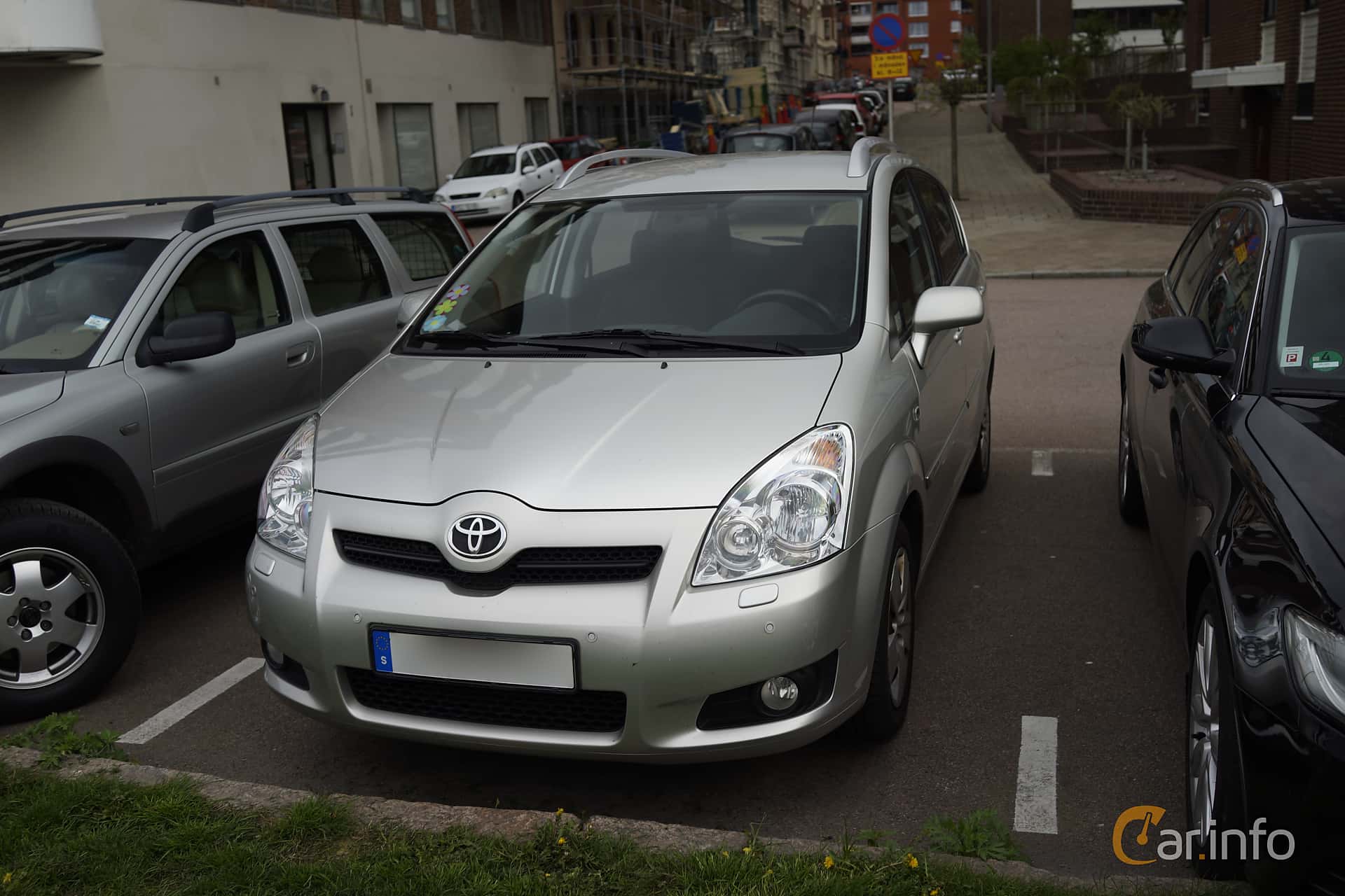 Toyota Corolla Verso generation AR10 Facelift 1.8 VVT-i MultiMode, 5-speed