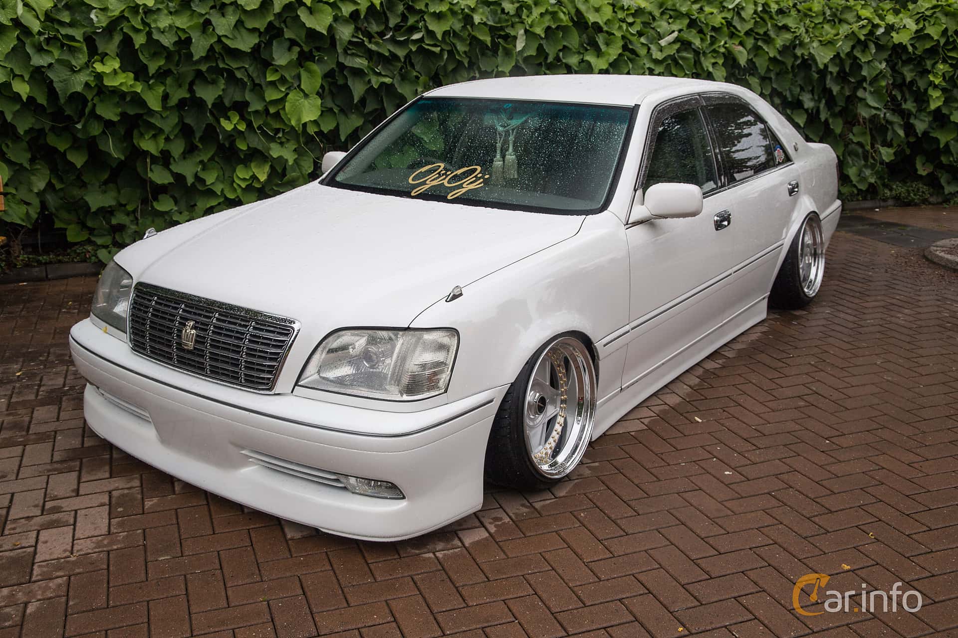 Toyota Crown 3.0 S170
