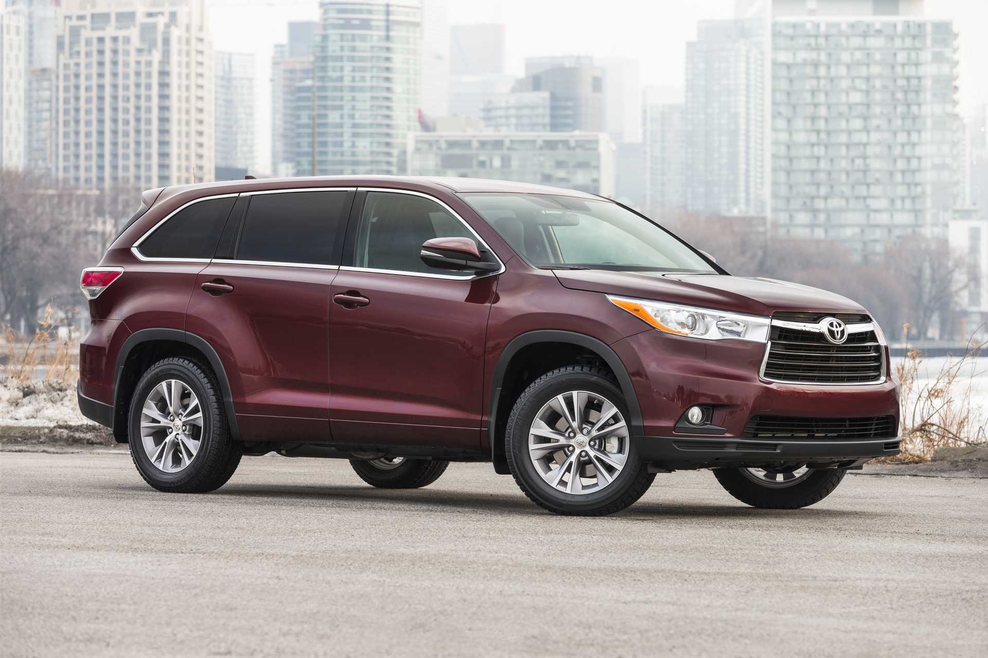 Toyota Highlander 3.5 V6 4WD Automatic, 249hp, 2014