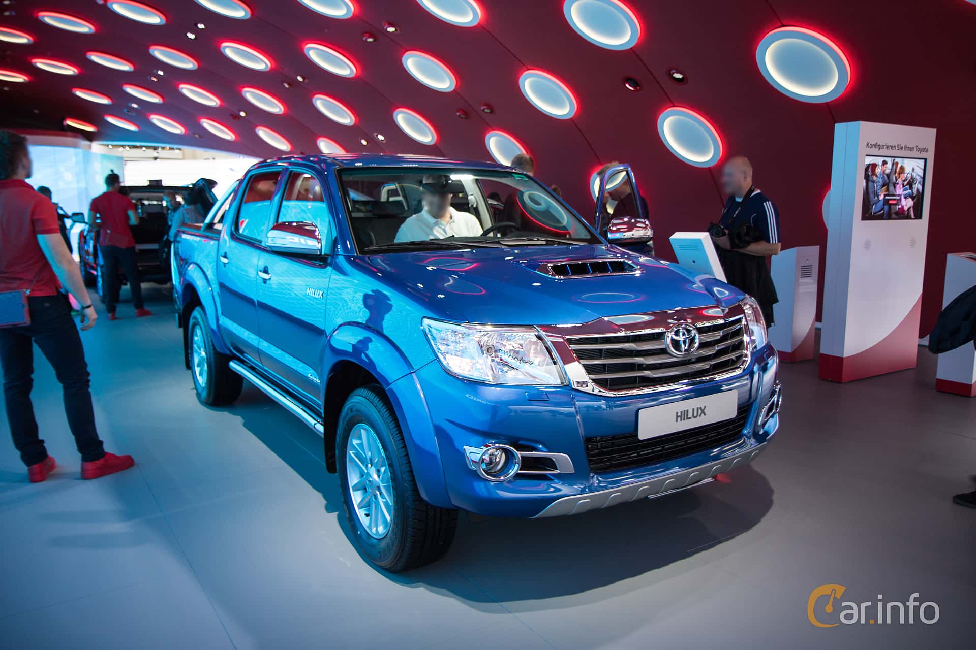 Toyota Hilux Double Cab 3.0 D-4D 171hp, 2015