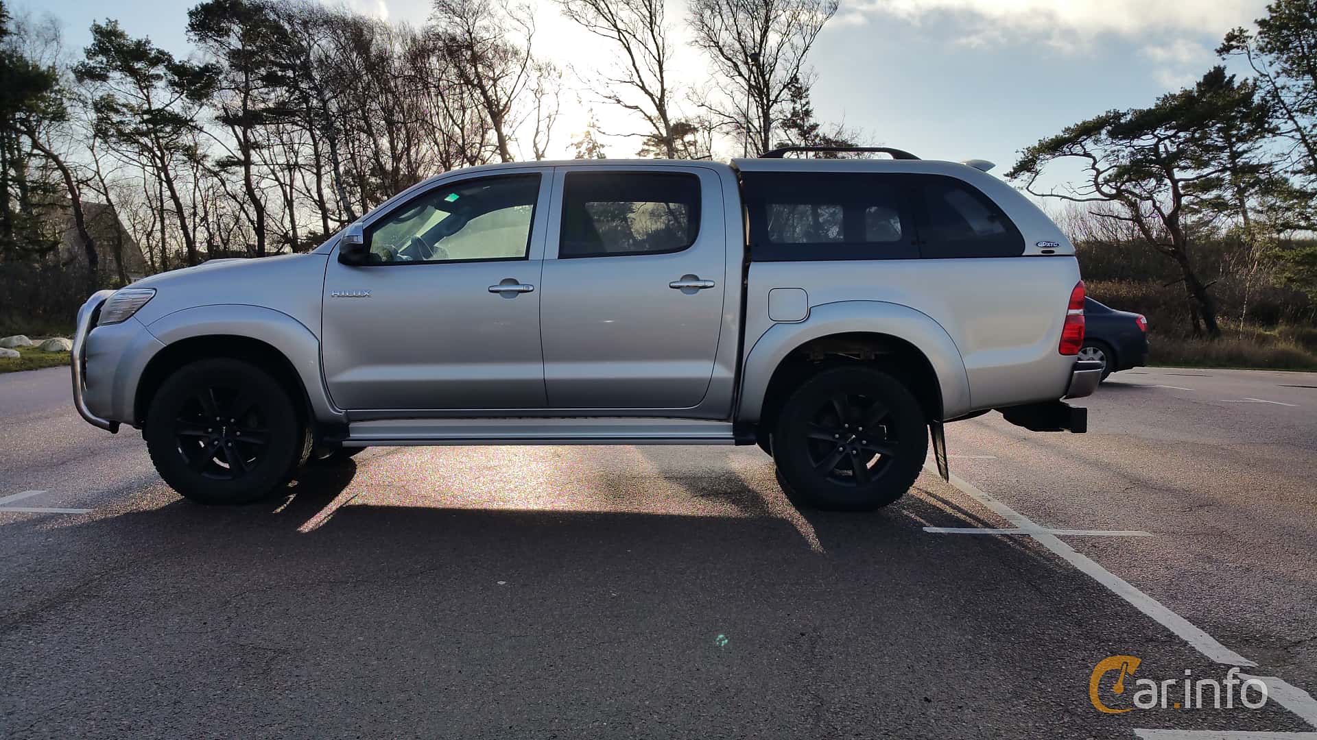 Toyota Hilux Double Cab 3.0 D-4D 4x4 Manual, 171hp, 2013