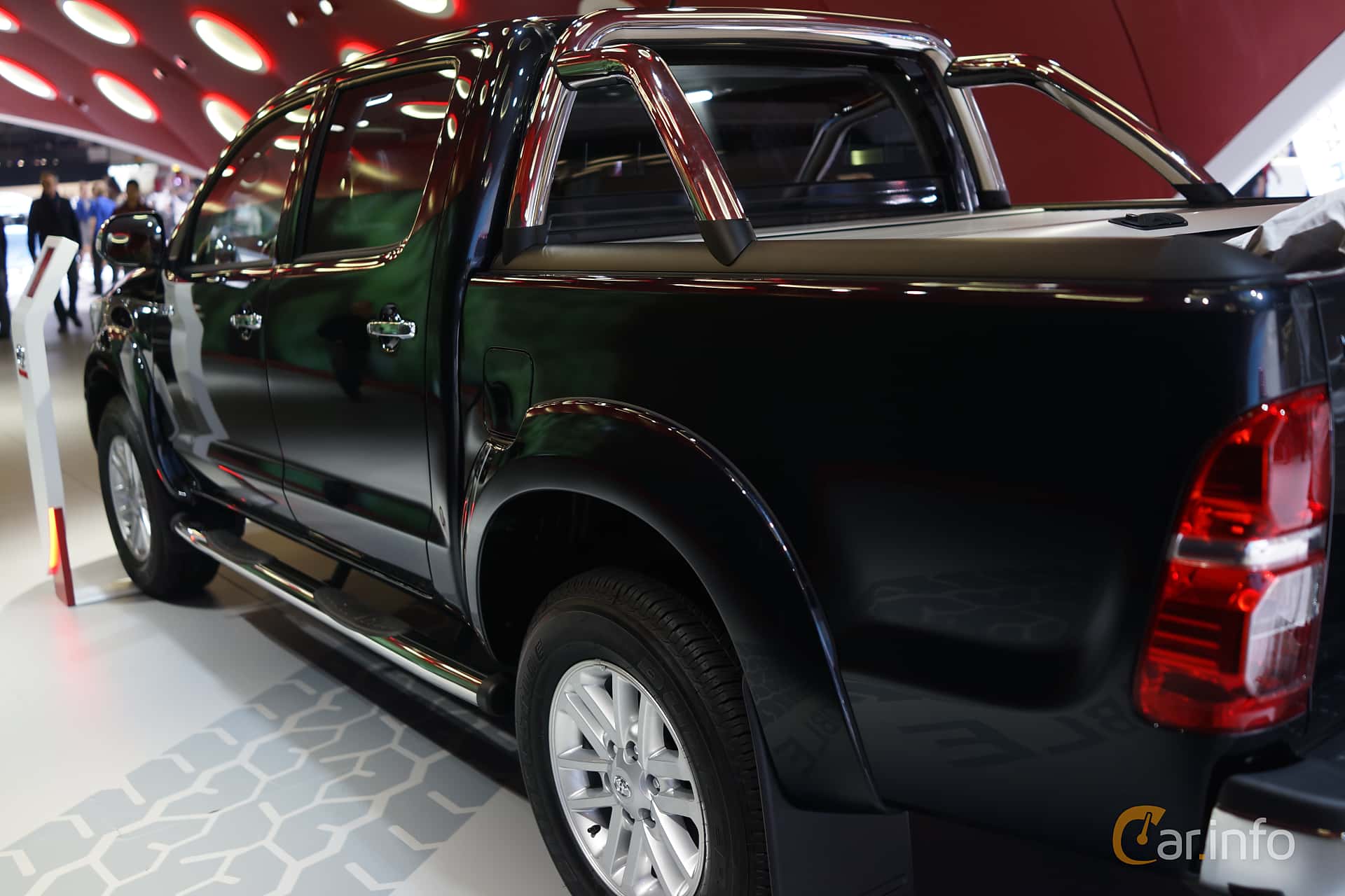 Toyota Hilux Double Cab 2.5 Manual, 144hp, 2015