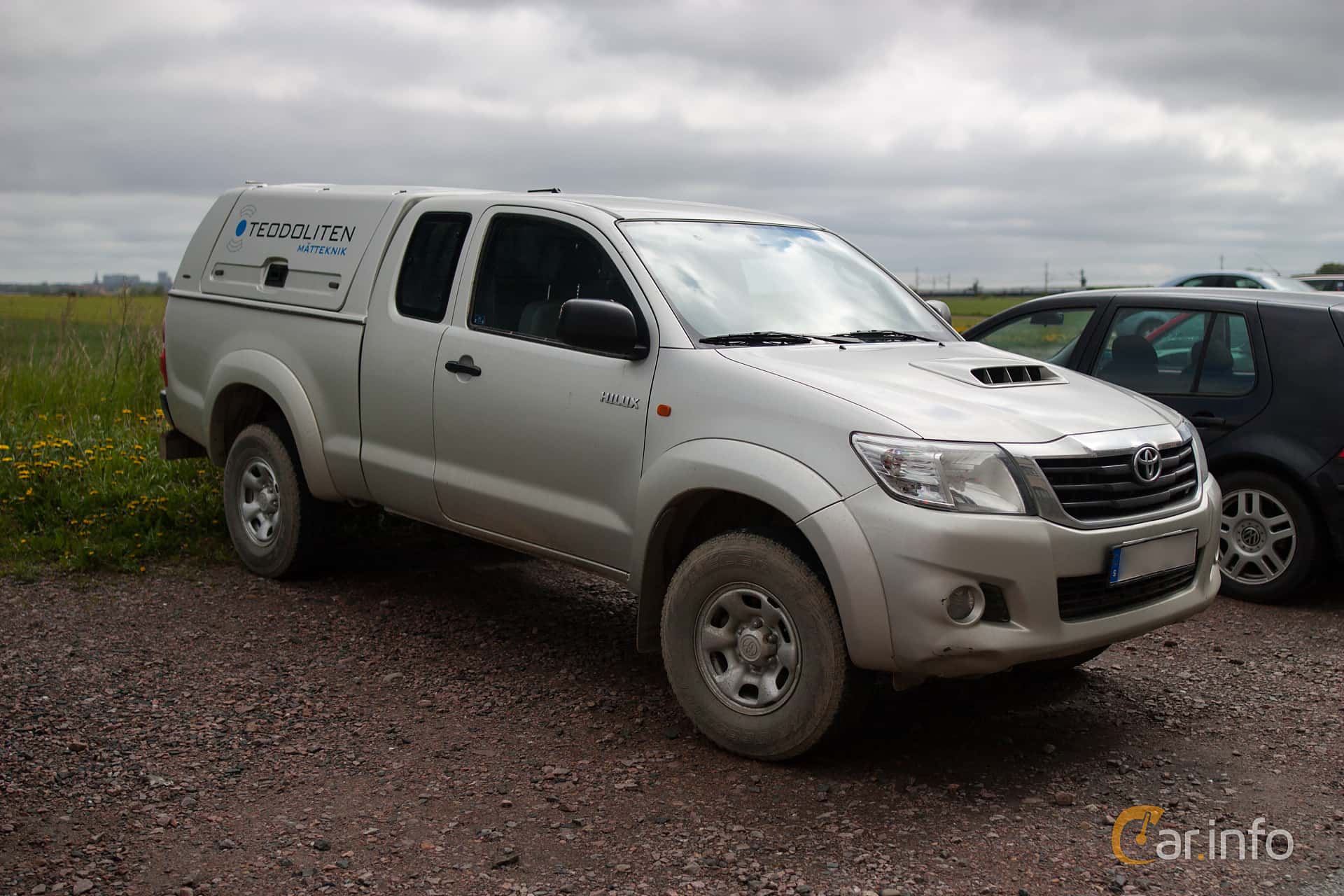 Toyota Hilux Extra Cab 2.5 4x4 Manual, 144hp, 2012