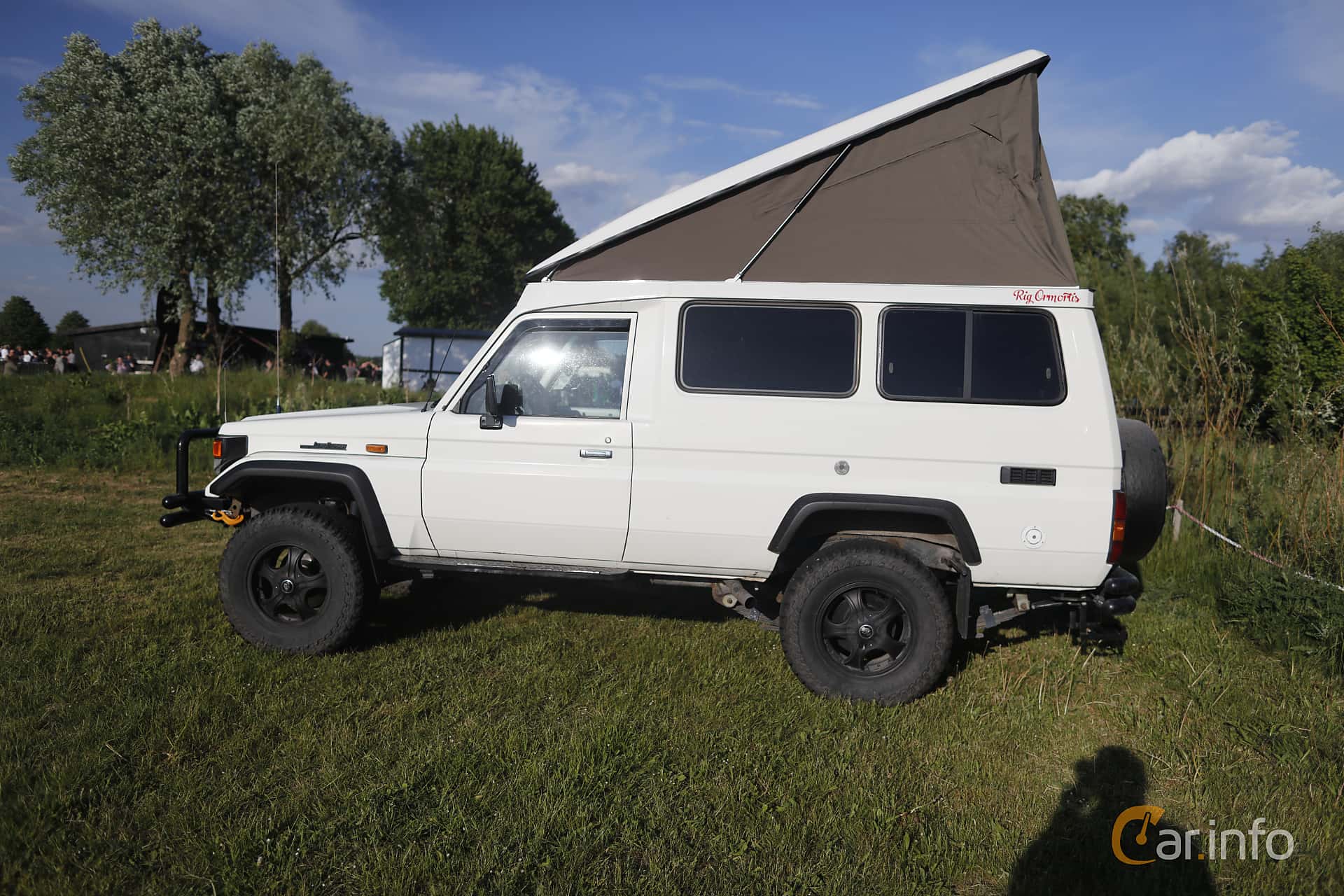 Toyota Land Cruiser Troop Carrier WorkMate 4.2 4WD Manual, 131hp, 2017