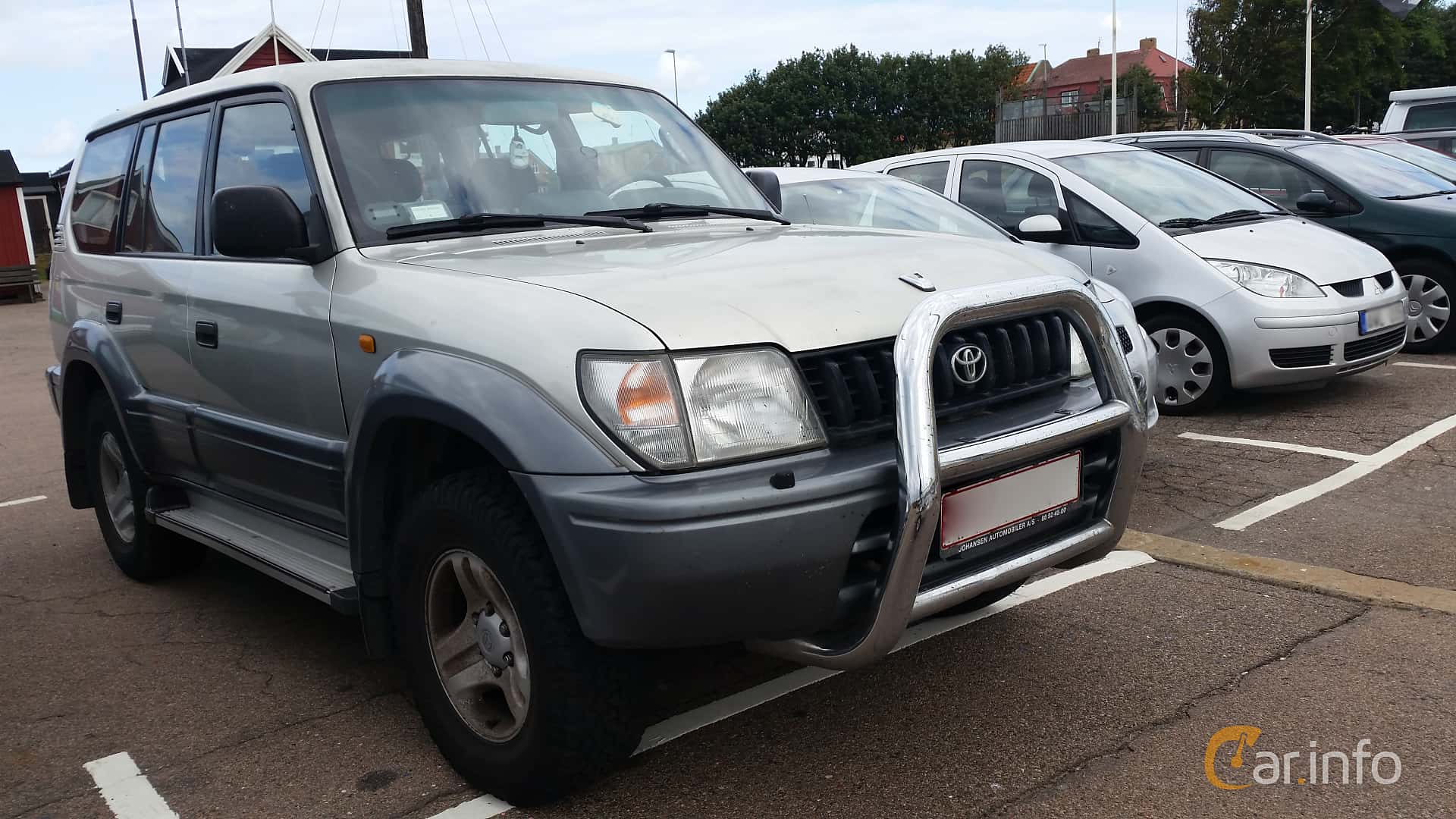Toyota Land Cruiser Prado 5-door 3.0 4WD Automatic, 132hp, 2002