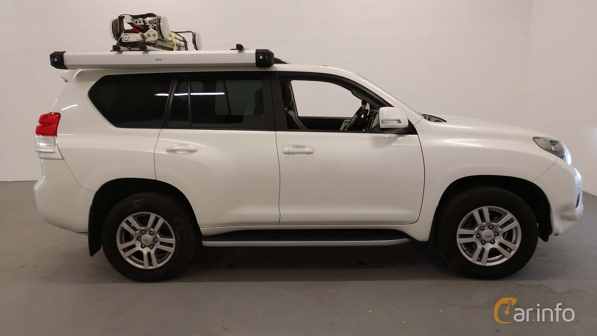 Toyota Land Cruiser Prado 3.0 D-4D 4WD Automatic, 190hp, 2012