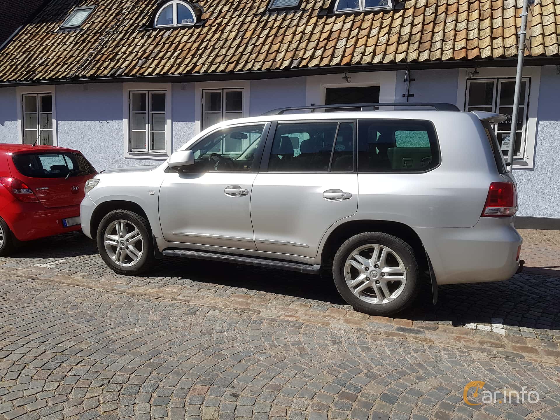Toyota Land Cruiser 4.5 V8 4WD 235hp, 2010