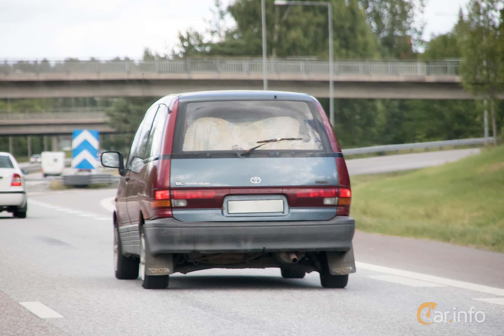 Toyota Previa 2.4 Manual, 132hp, 1996