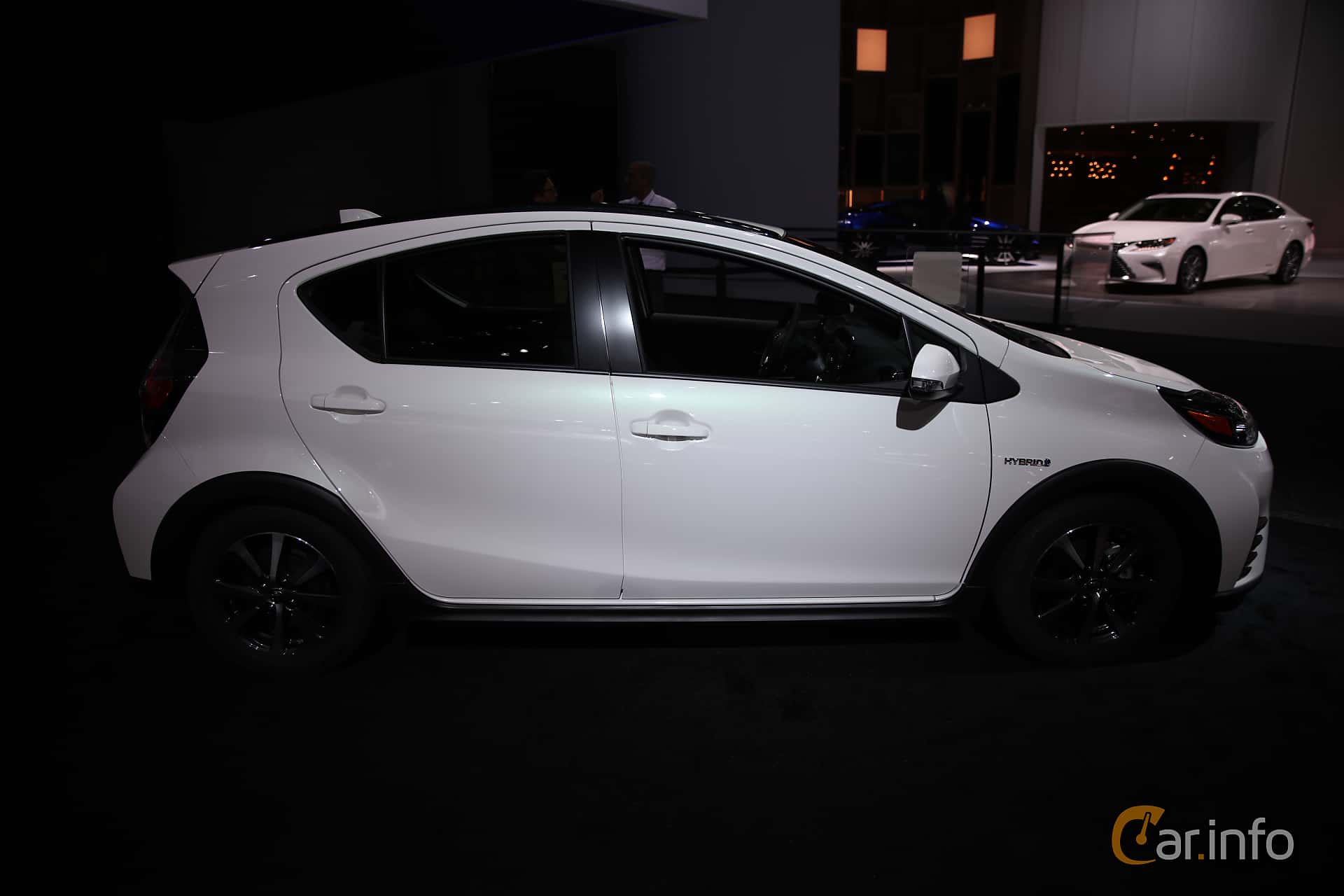 Toyota Prius c 1.5 VVT-i ECVT, 101hp, 2019