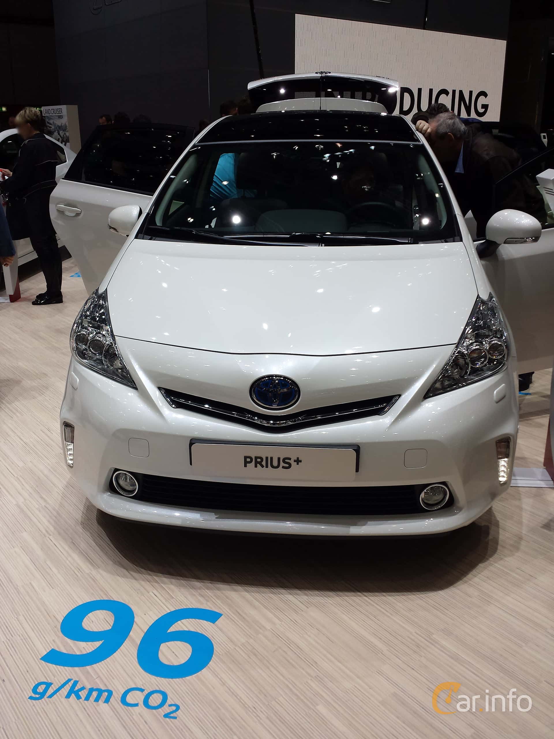 Toyota Prius+ Hybrid 1.8 VVT-i + 3JM CVT, 136hp, 2014