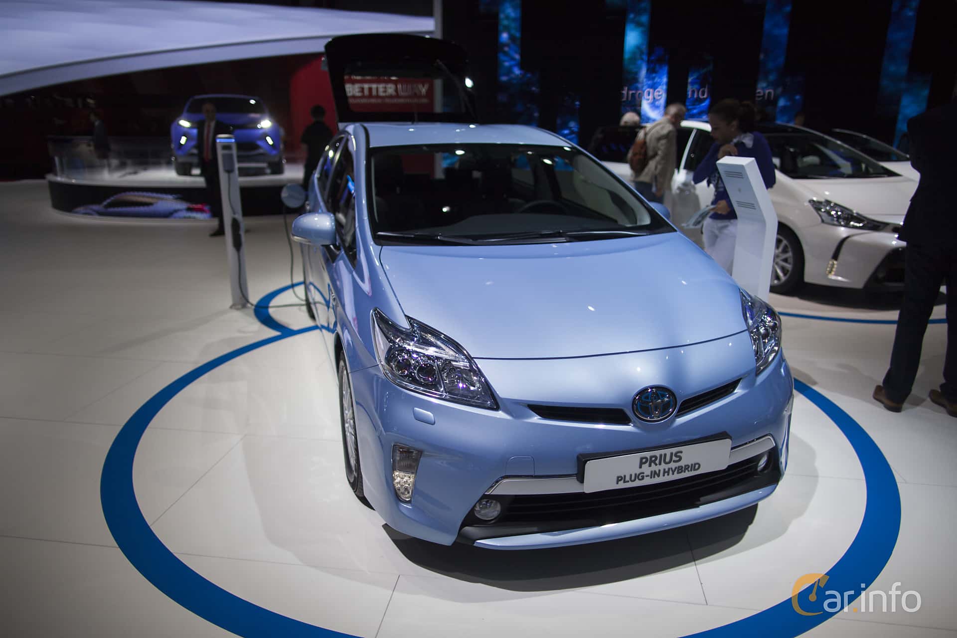 Toyota Prius+ Hybrid 1.8 VVT-i + 3JM CVT, 136hp, 2015