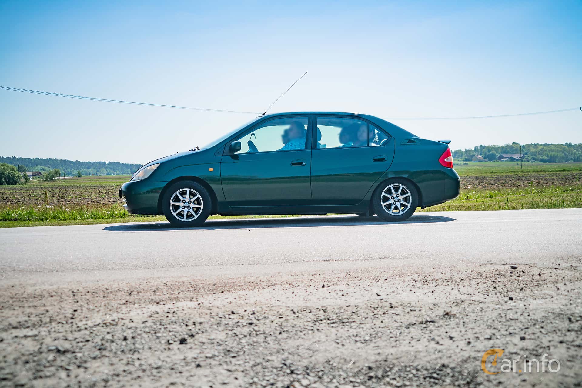 Toyota Prius Sedan 1.5 VVT-i + 1CM Automatic, 72hp, 2000