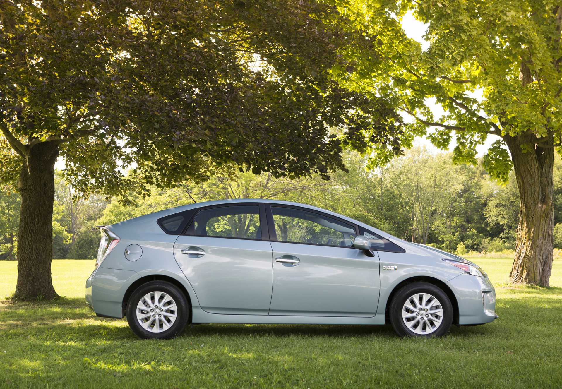 Toyota Prius Plug-in Hybrid XW30 Facelift