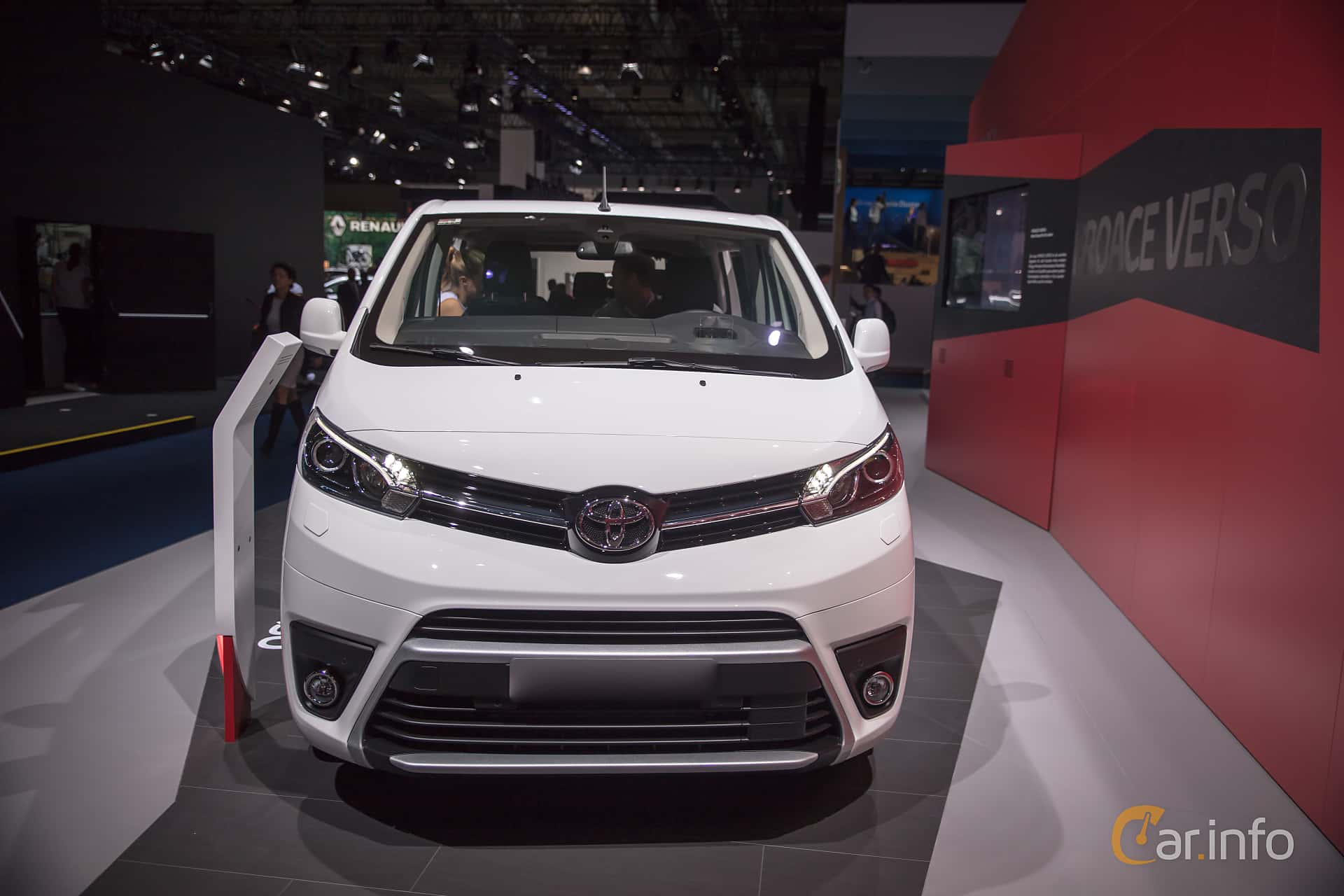 Toyota ProAce Verso 2.0 D-4D Automatic, 177hp, 2018