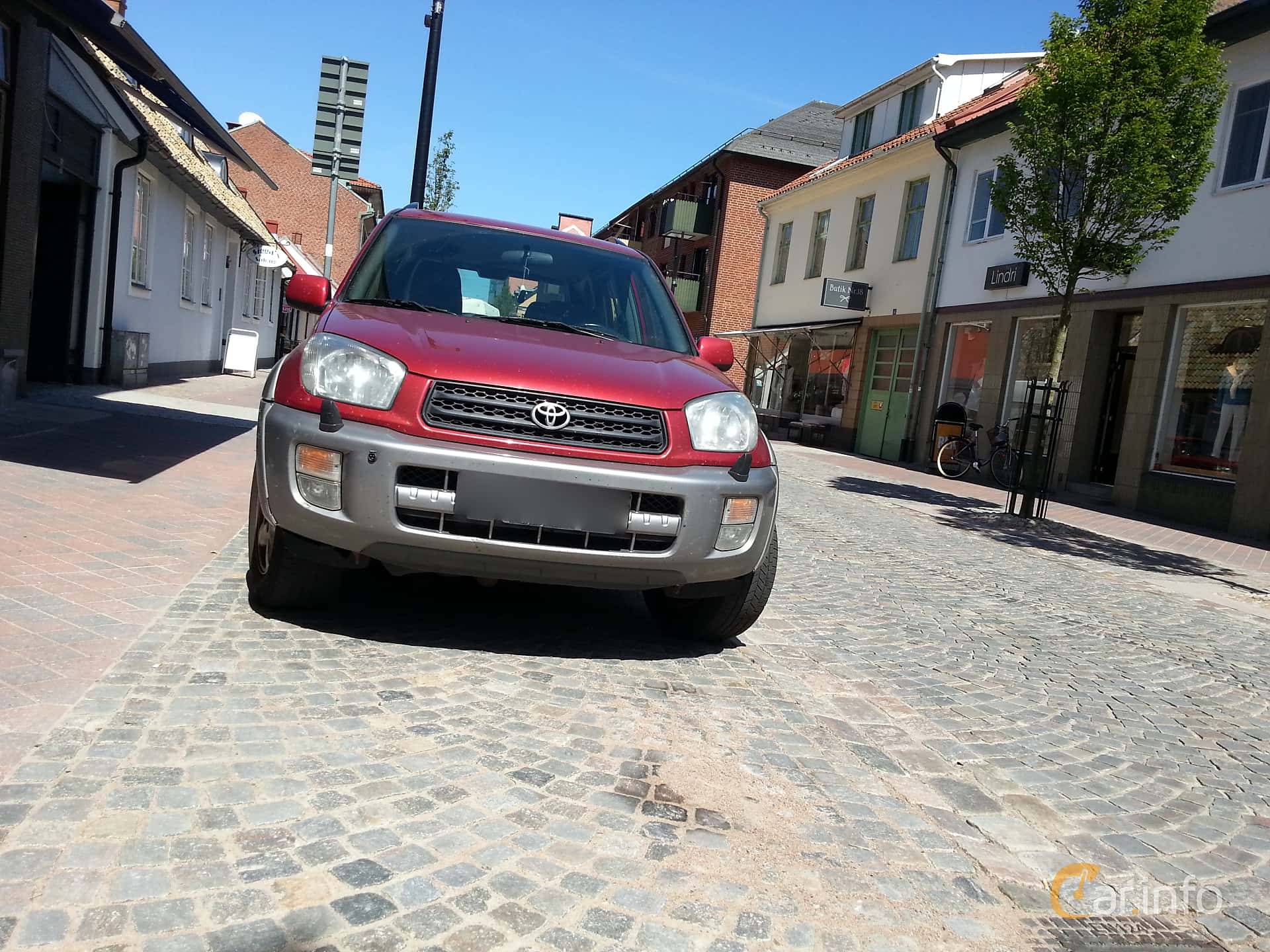 Toyota RAV4 5-door 2.0 VVT-i 4x4 Automatic, 150hp, 2003