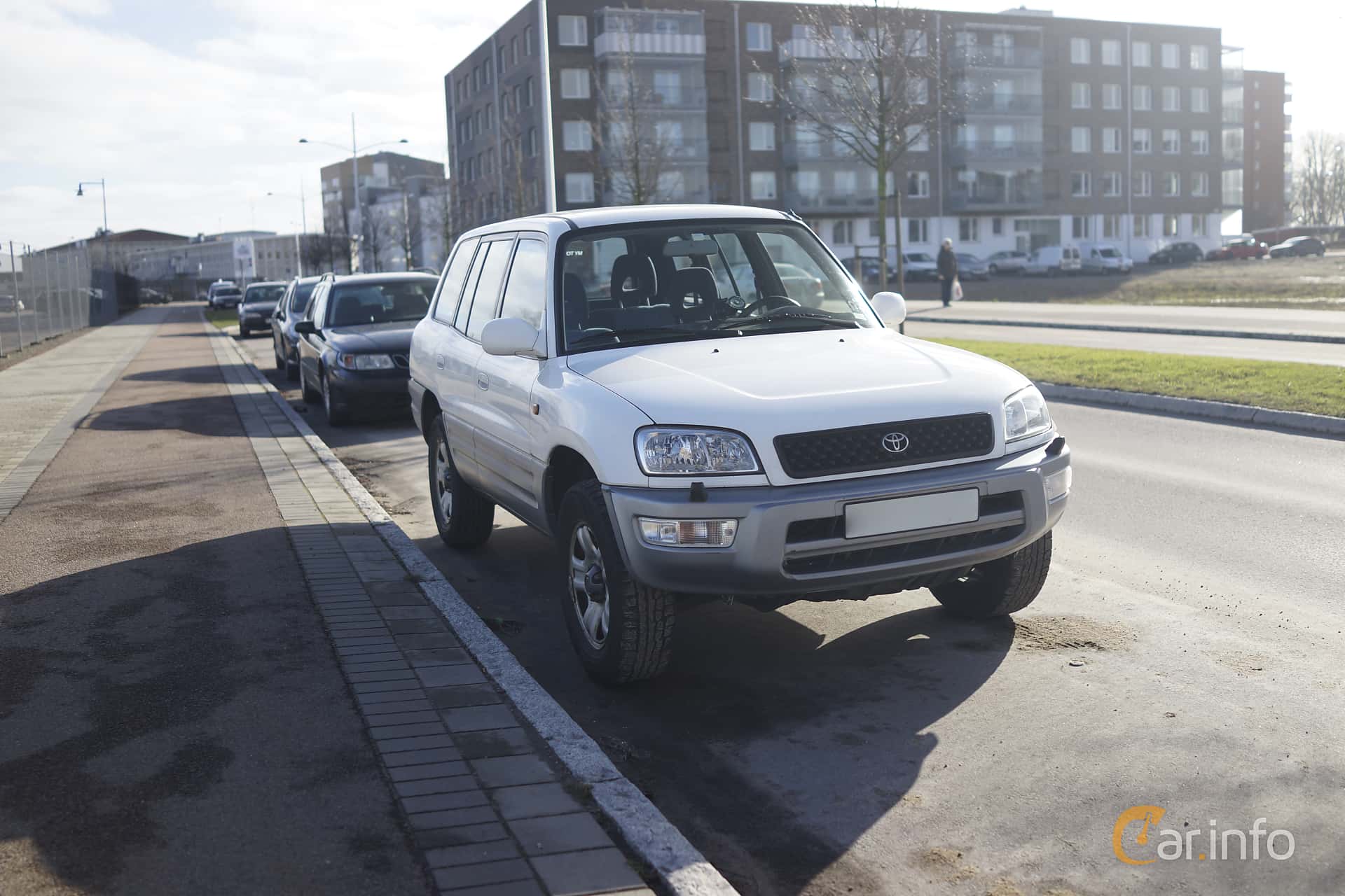 Toyota RAV4 5-door 2.0 4WD 129hp, 1999