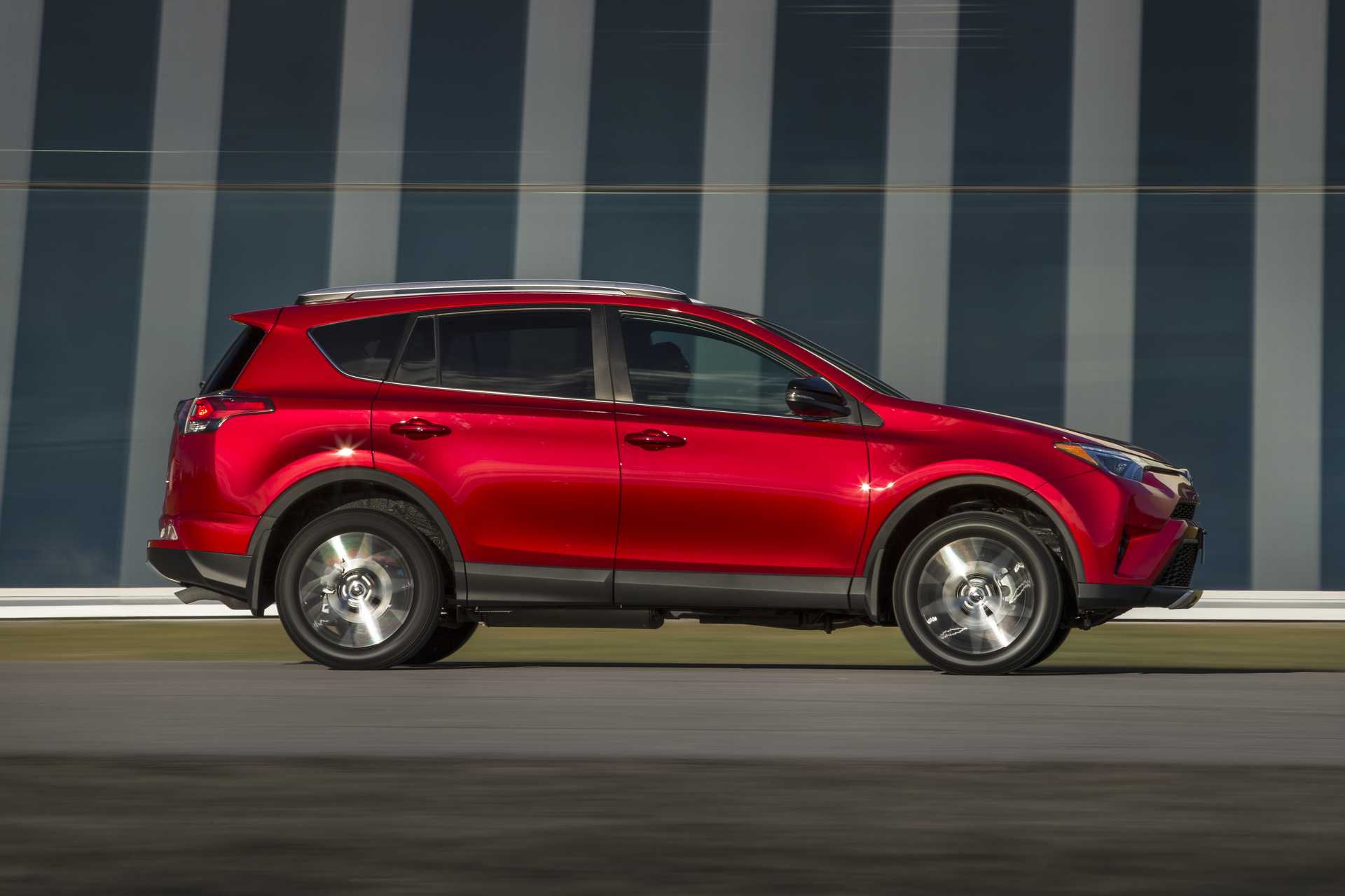 Toyota RAV4 2.5 4x4 Automatic, 180hp, 2016