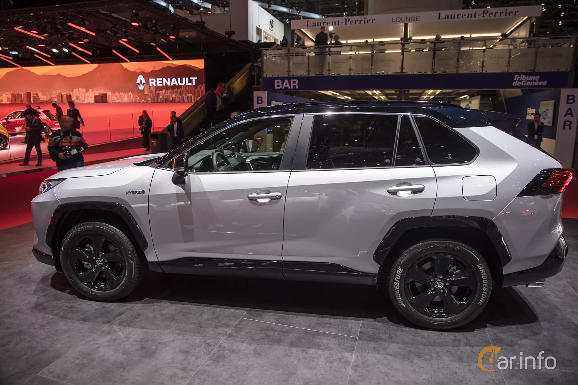 Toyota RAV4 Hybrid  ECVT, 218hp, 2020