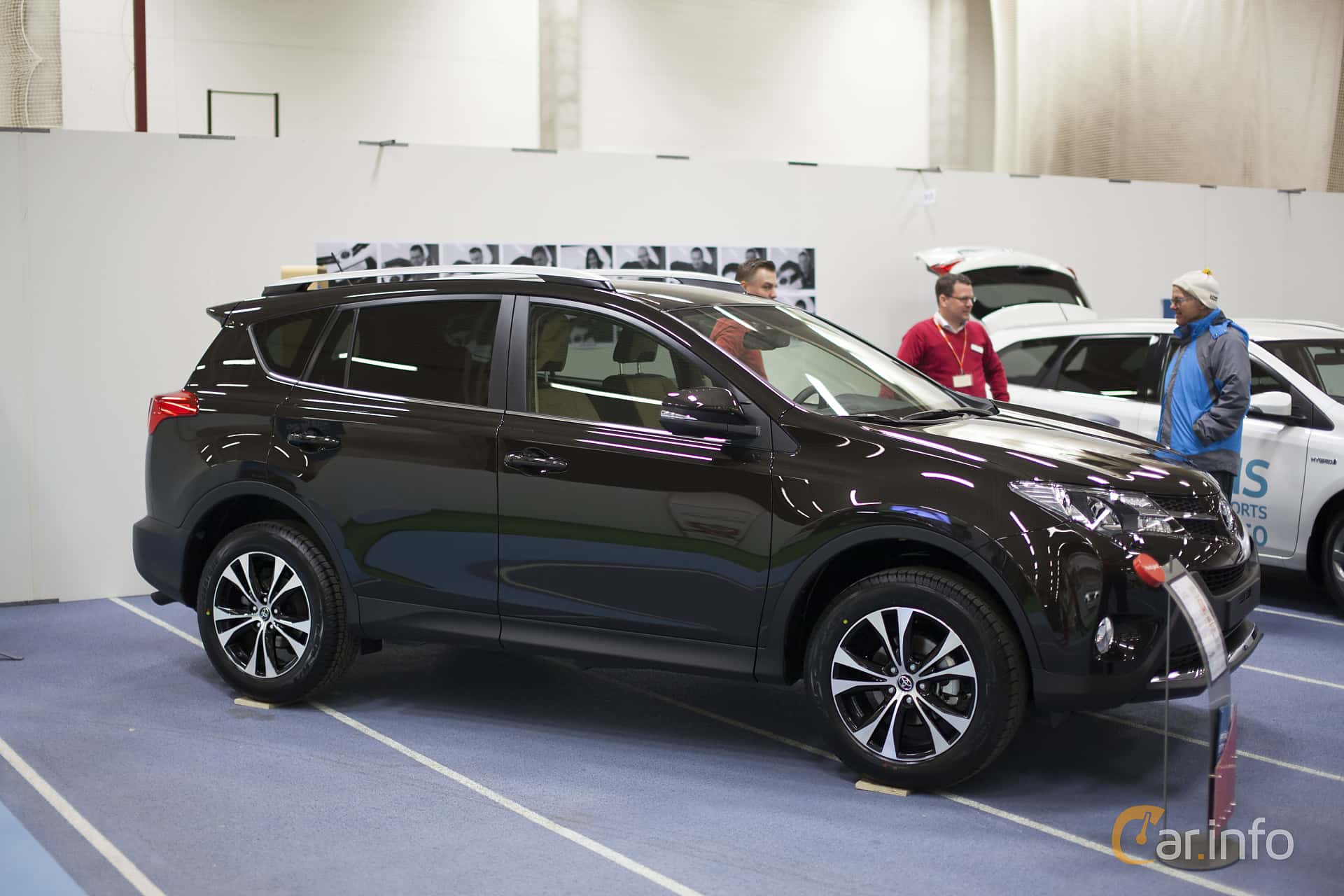Toyota RAV4 2.0 D-4D  Manual, 124hp, 2015