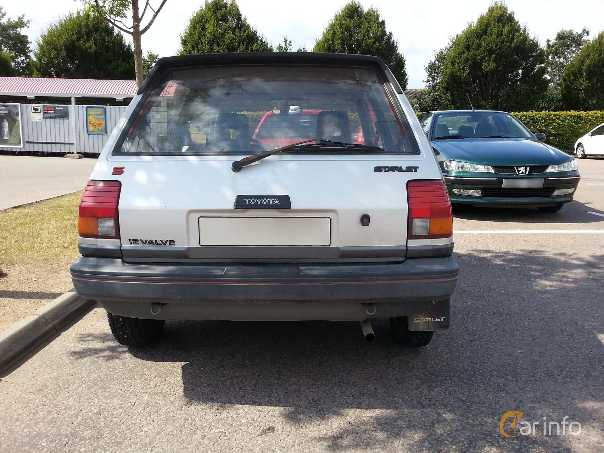 Toyota Starlet 3-door 1.3 Manual, 75hp, 1987