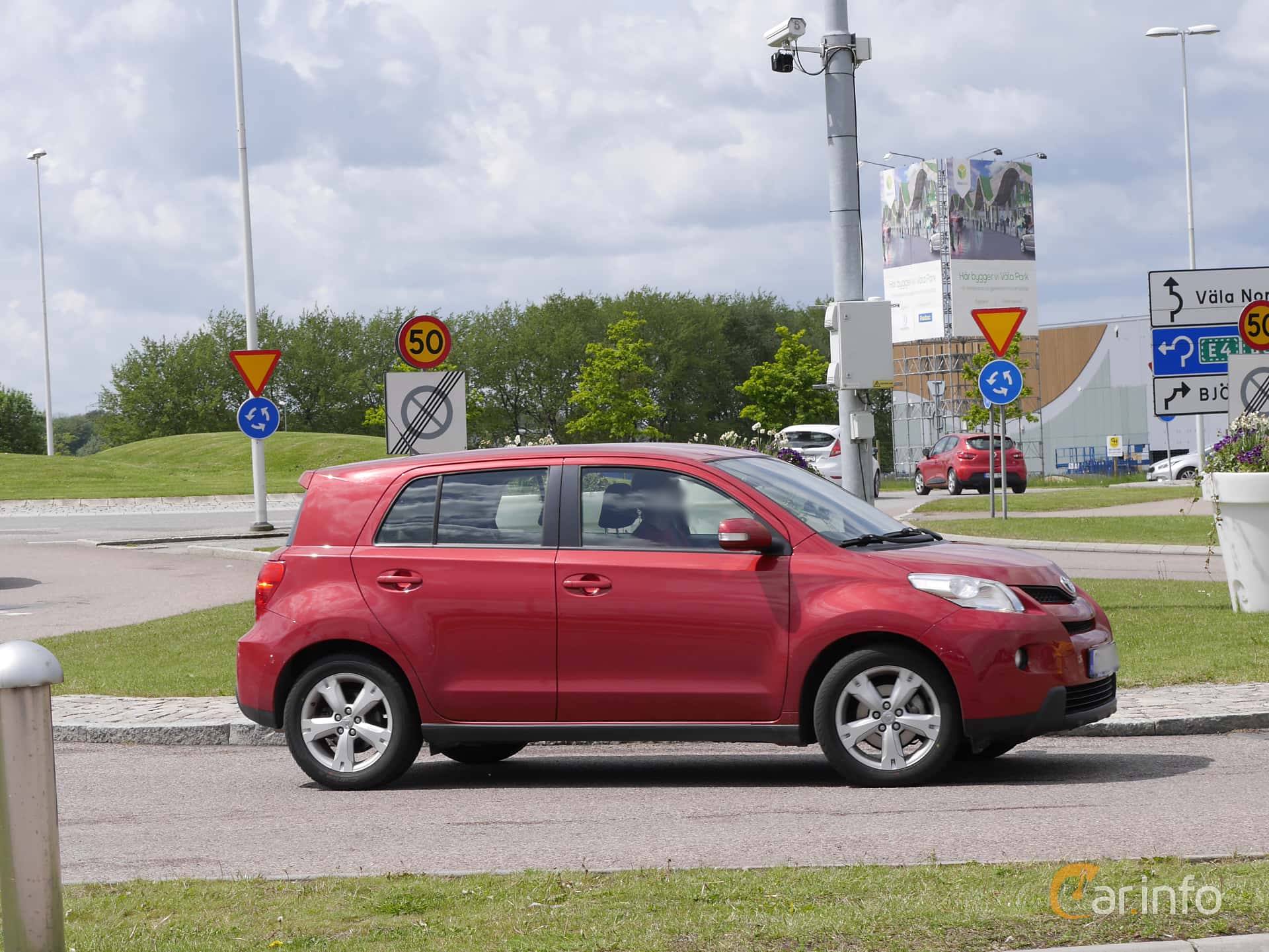 Toyota Urban Cruiser 1.33 Dual VVT-i Manual, 99hp, 2016