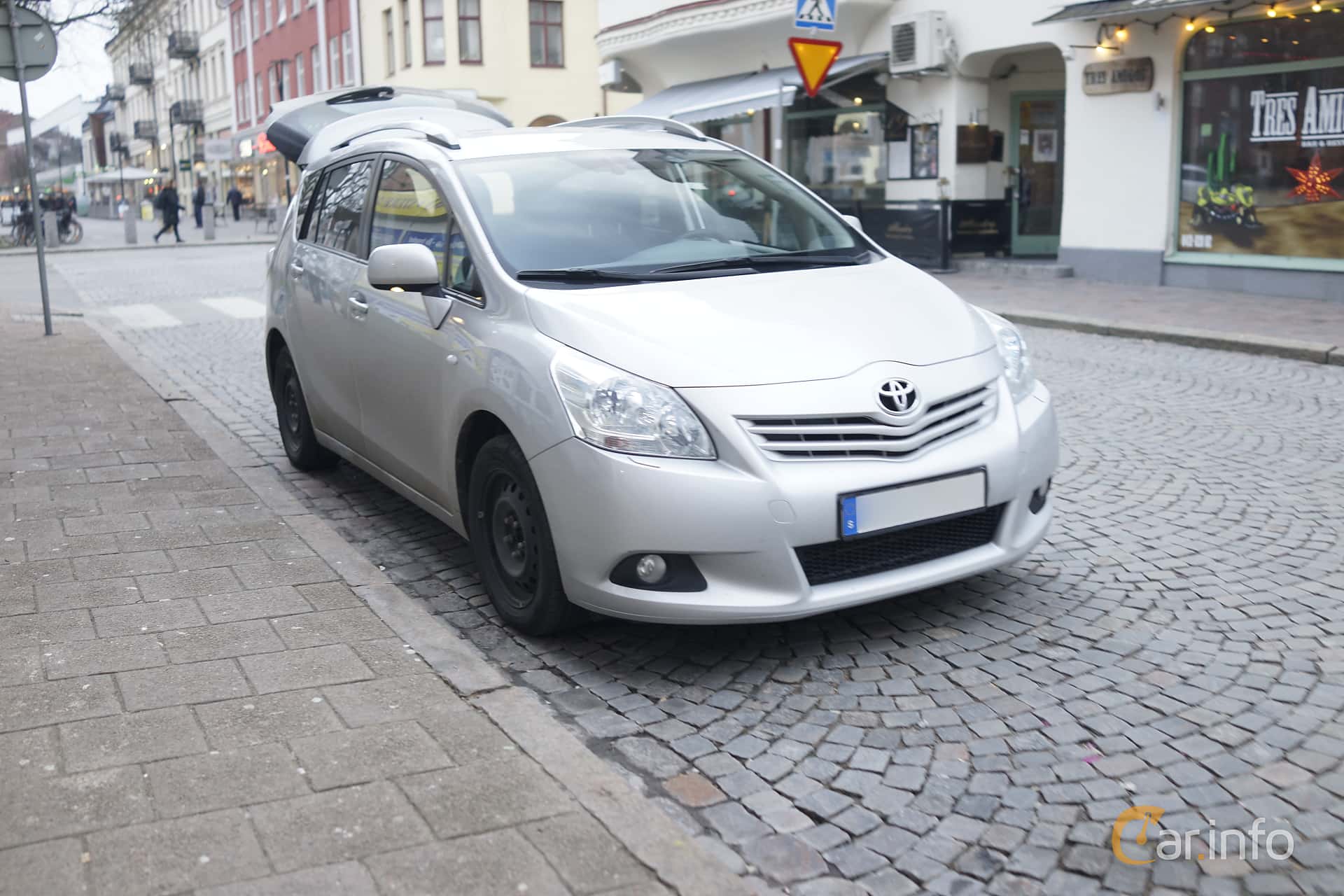 Toyota Verso 1.8  147hp, 2009