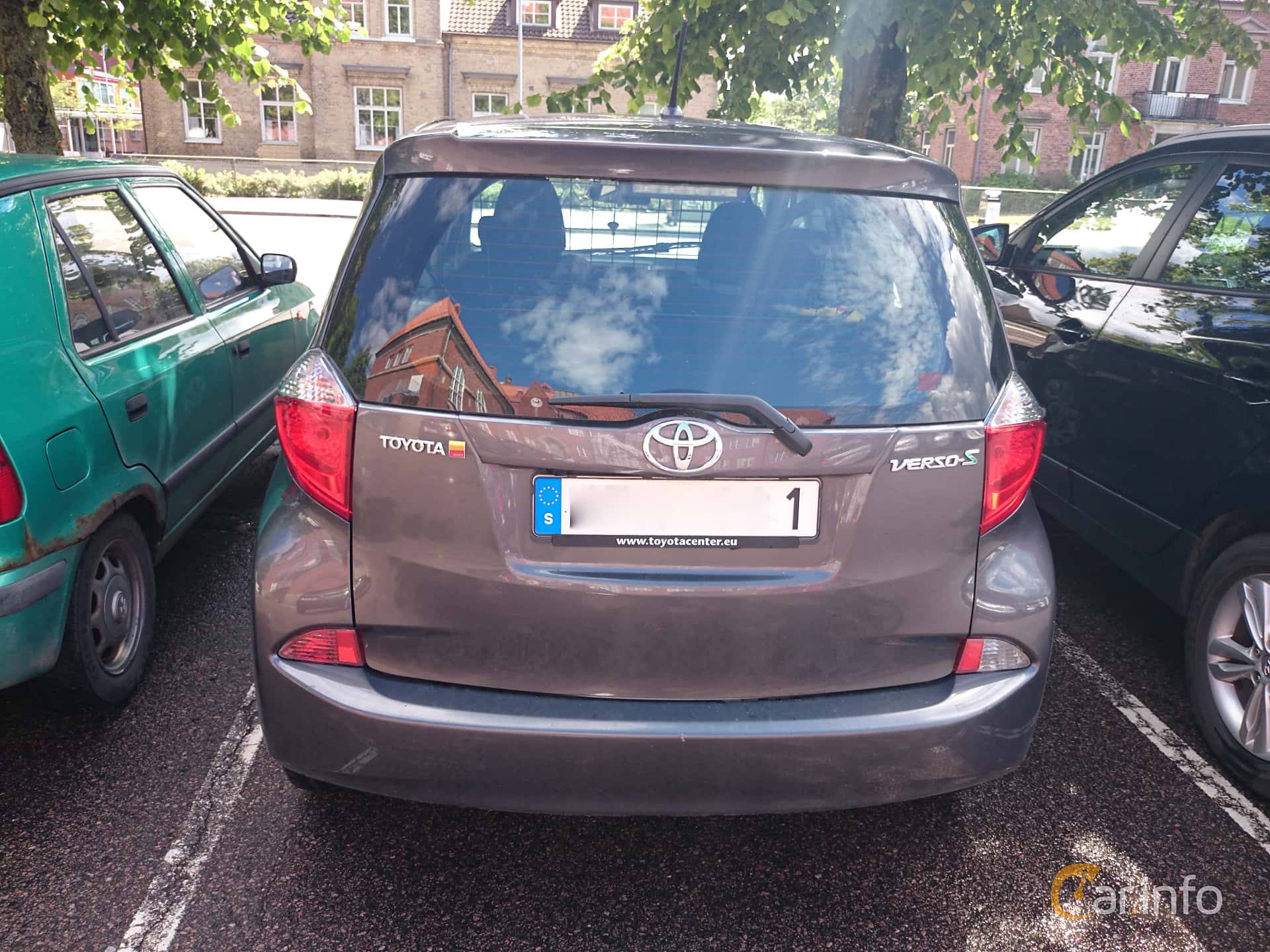 Toyota Verso-S 1.33 VVT-i Multidrive S, 99hp, 2012