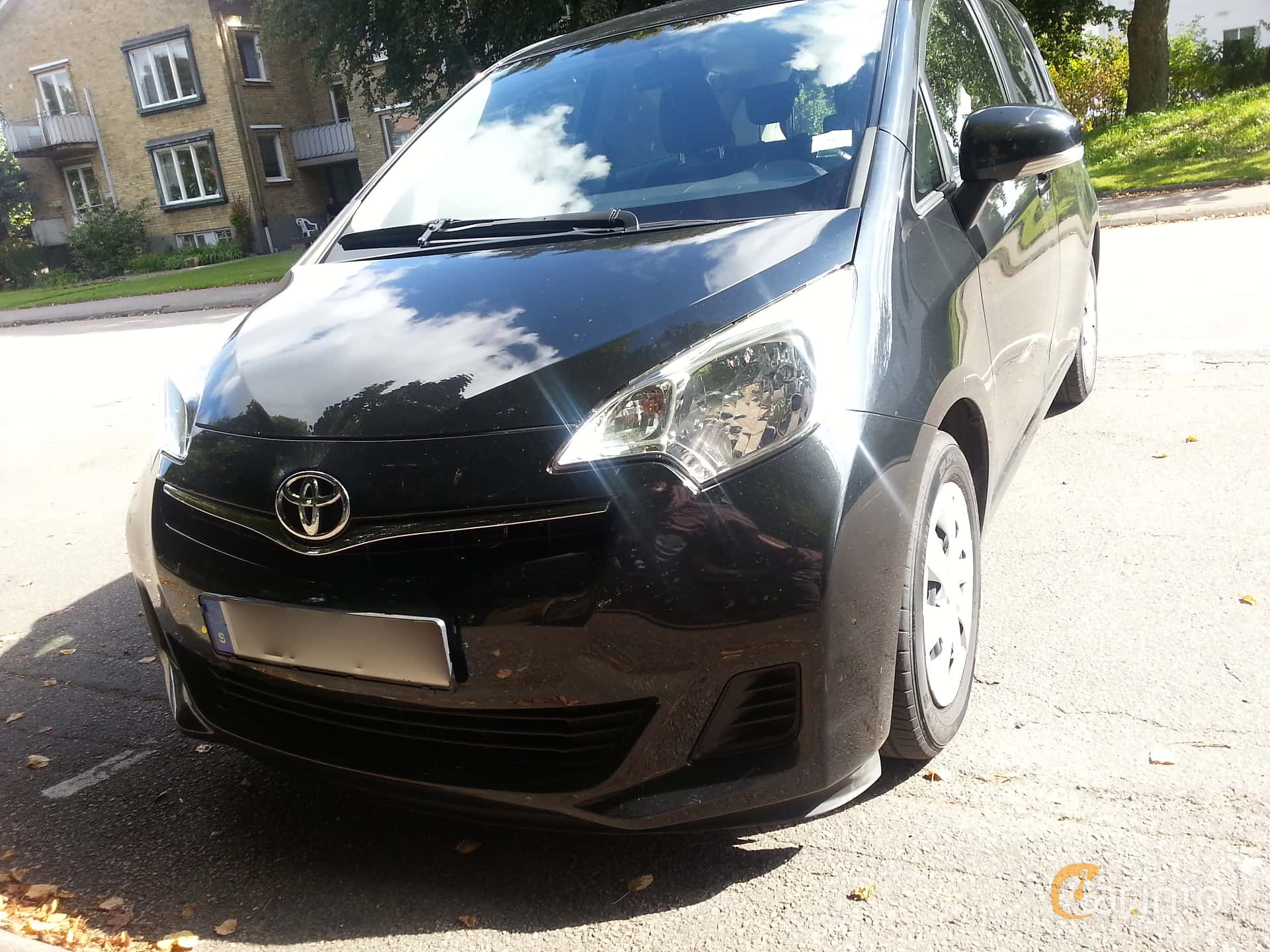 Toyota Verso-S 1.33 VVT-i Multidrive S, 99hp, 2011