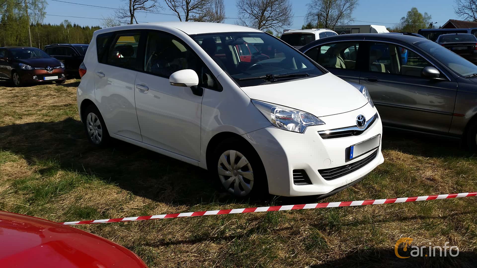 Toyota Verso-S 1.33 VVT-i 99hp, 2012