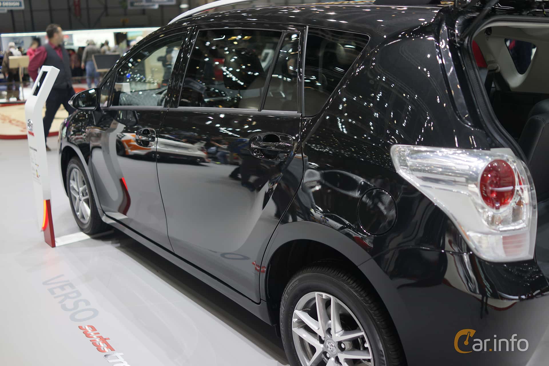 Toyota Verso 1.8  147hp, 2015