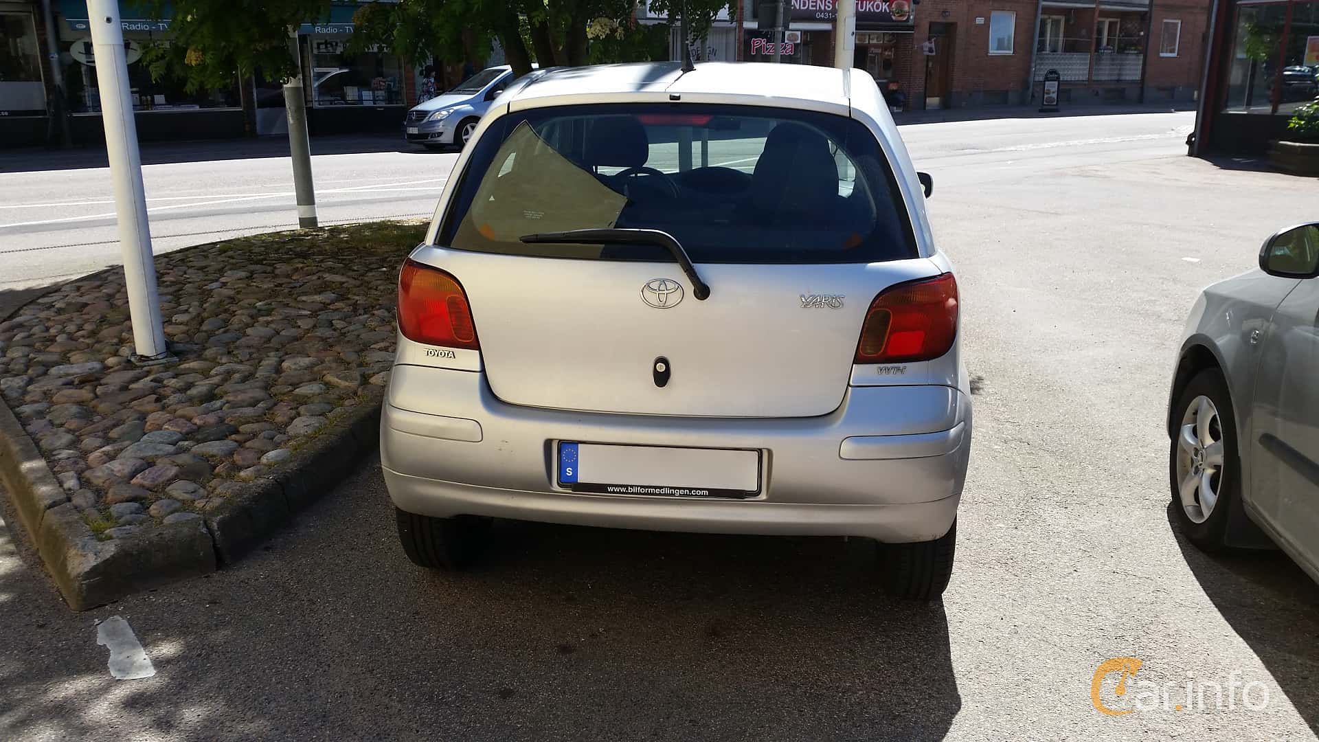 Toyota Yaris 5-door 1.3 VVT-i Manual, 87hp, 2006