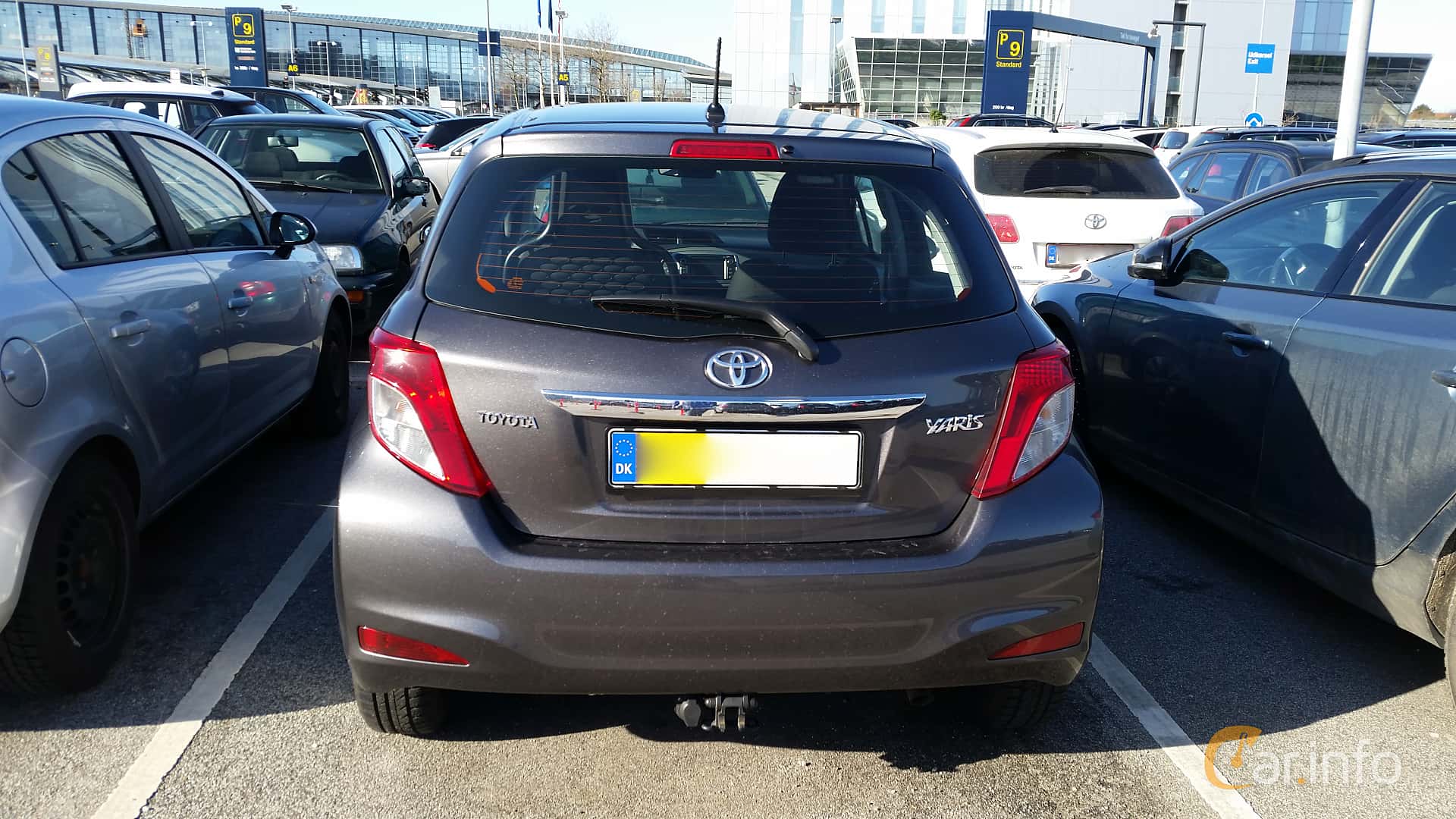 Toyota Yaris 5-door 1.4 D-4D CVT, 90hp, 2012