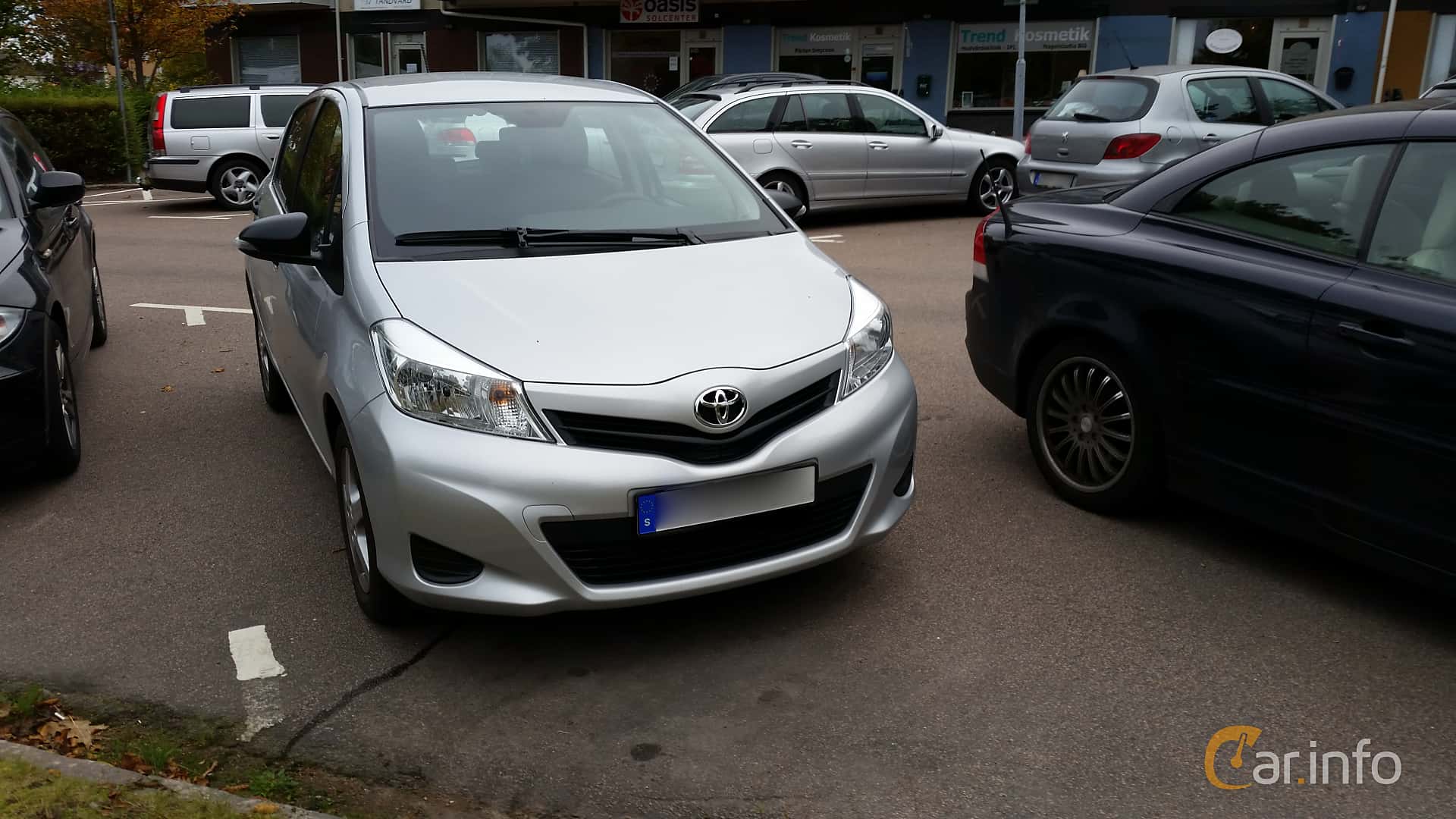 Toyota Yaris 5-door 1.0 VVT-i Manual, 69hp, 2013