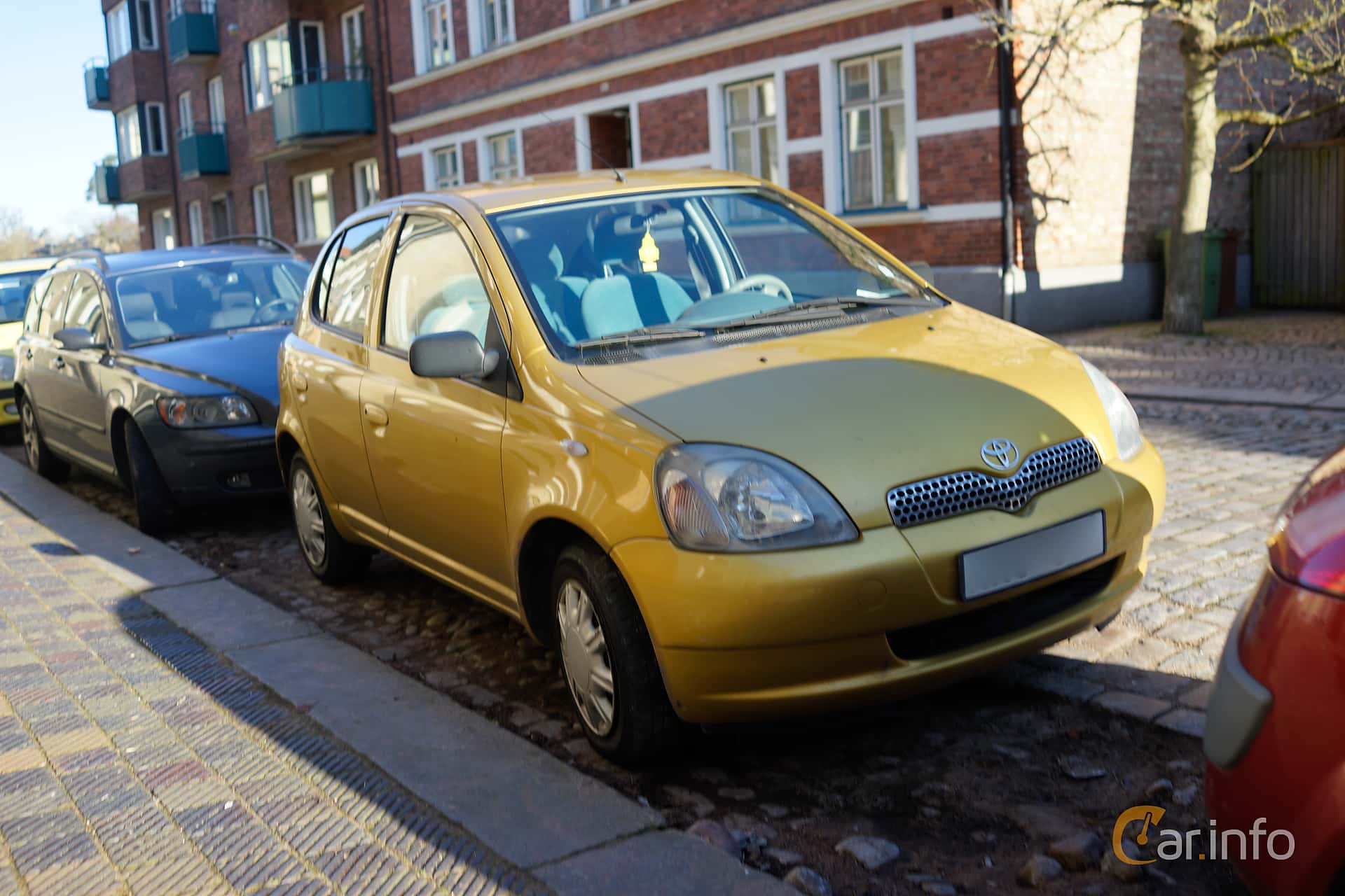 Toyota Yaris 5-door generation P1 1.3 VVT-i Automatic, 4-speed