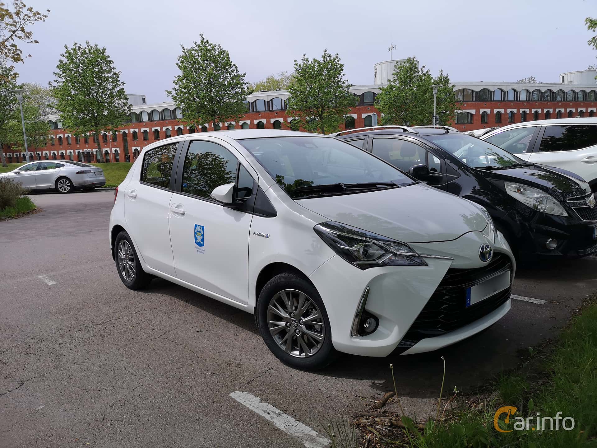 Toyota Yaris Hybrid 1.5 VVT-i CVT, 101hp, 2020