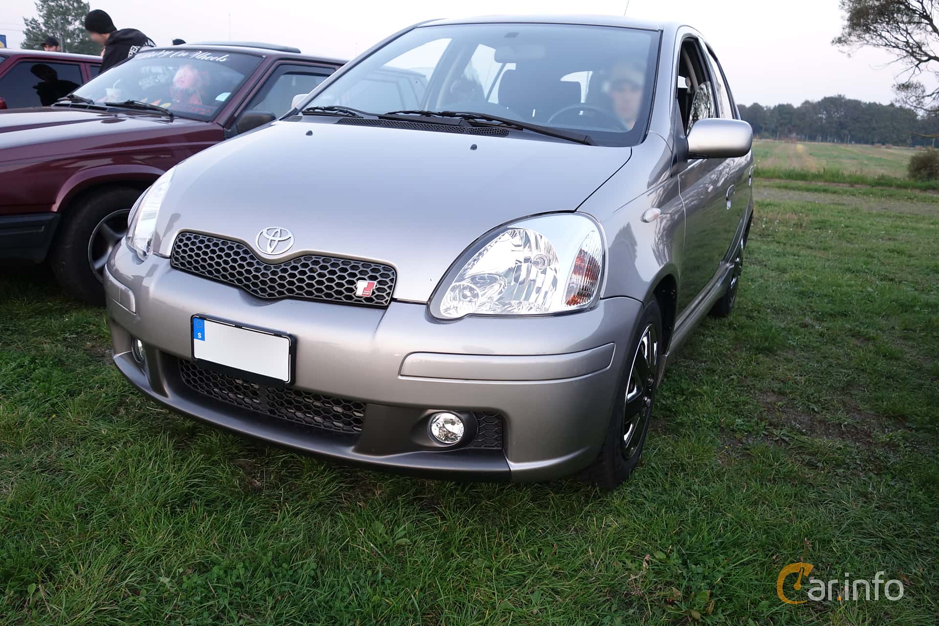 Toyota Yaris 5-door 1.5 VVT-i TS Manual, 105hp, 2005