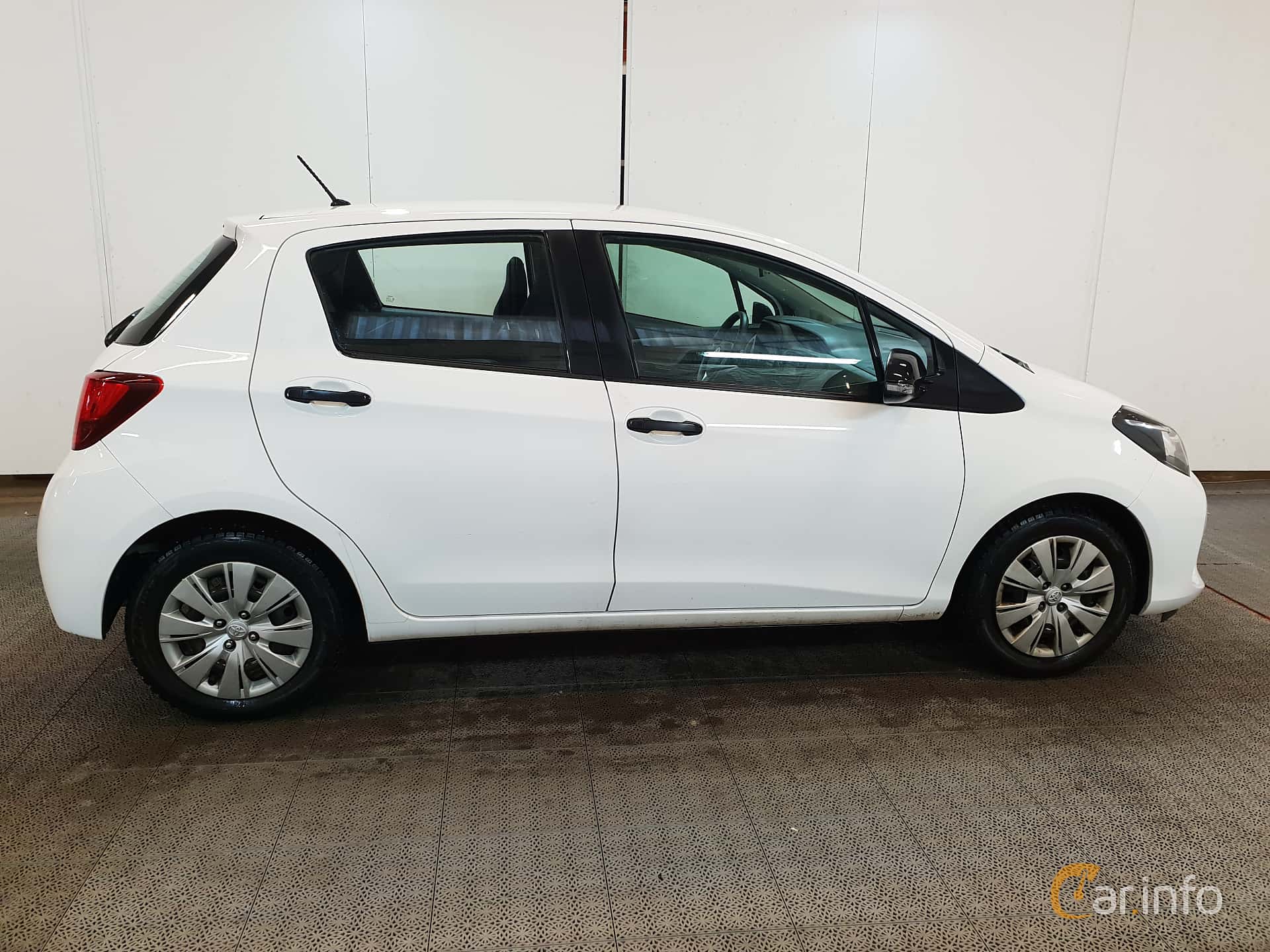 Toyota Yaris 5-door 1.4 D-4D Manual, 90hp, 2017
