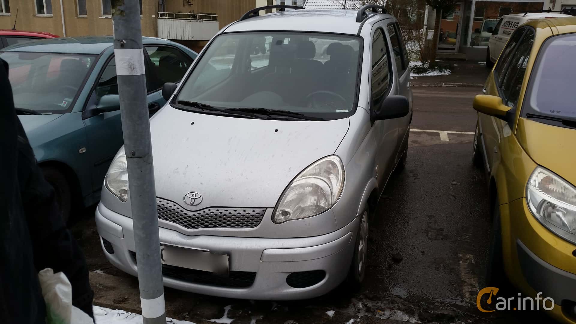 Toyota Yaris Verso 1.3 VVT-i Manual, 84hp, 2006