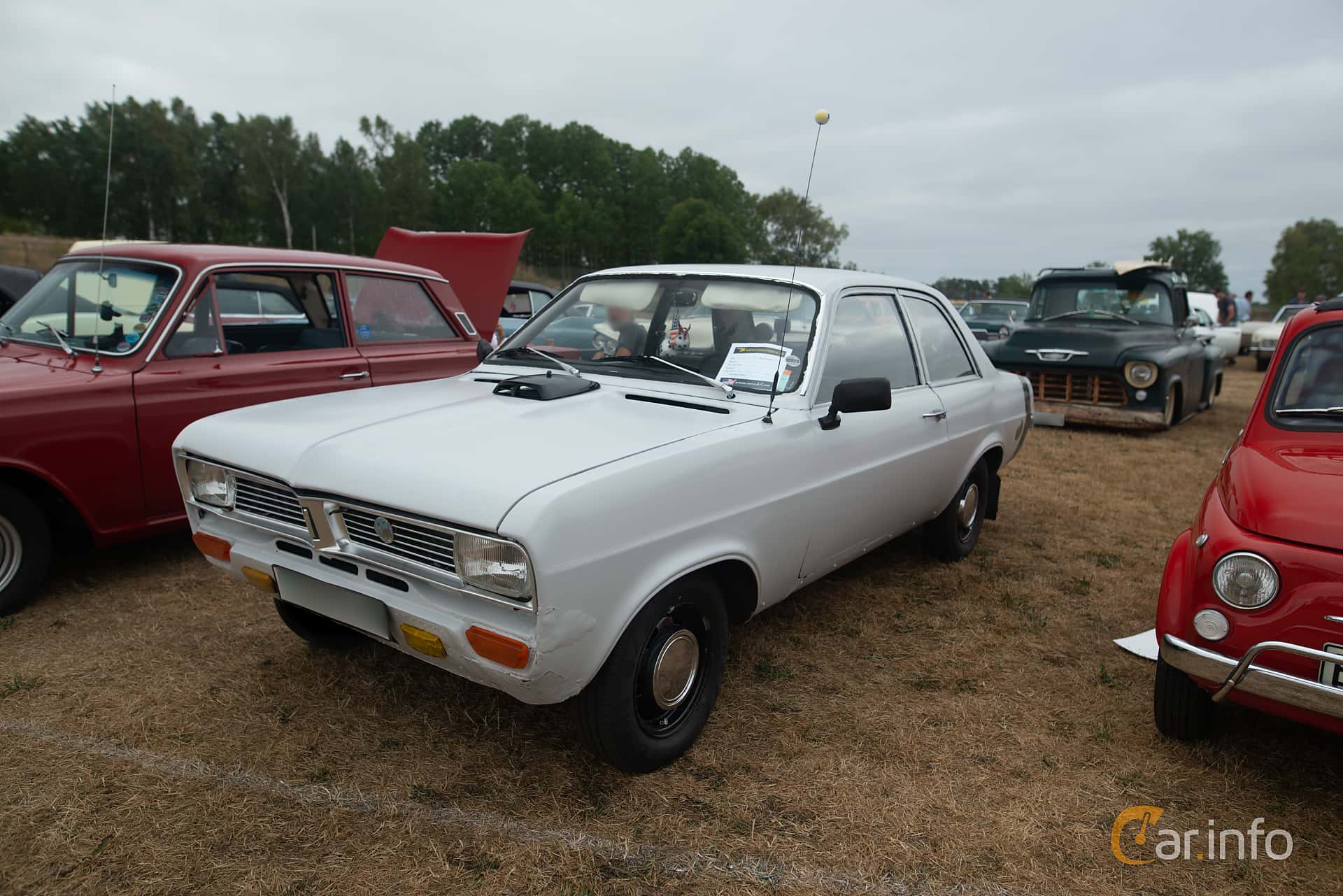 Vauxhall Viva 2-door 1.3 Manual, 58hp, 1974