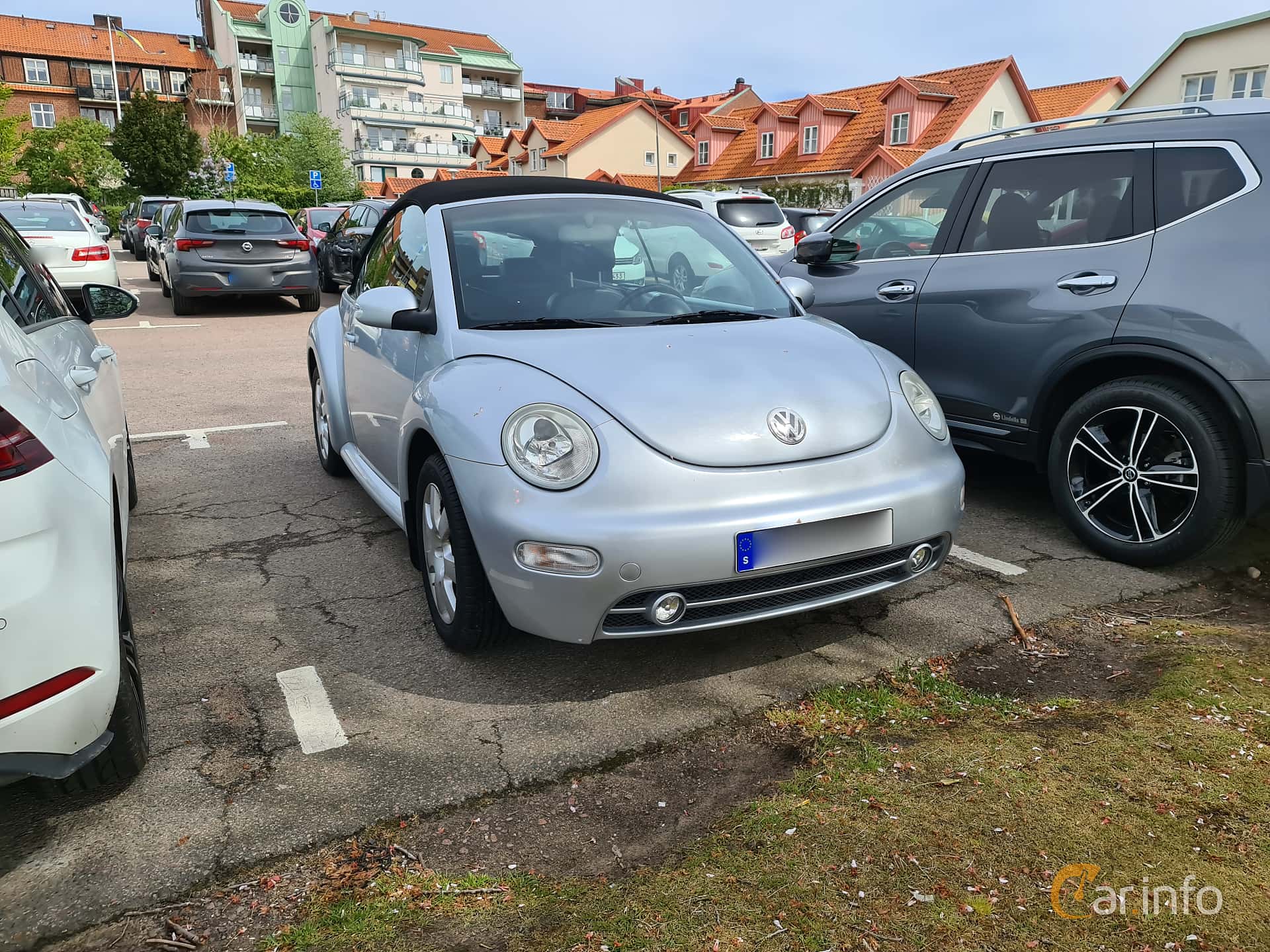 Volkswagen New Beetle Cabriolet 2.0 Manual, 115hp, 2004
