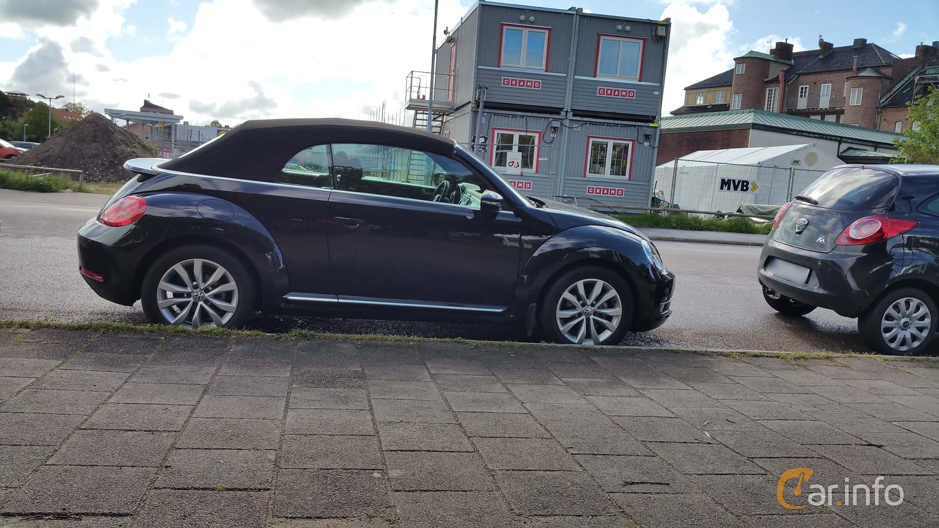 Volkswagen The Beetle Cabriolet 1.2 TSI Manual, 105hp, 2014