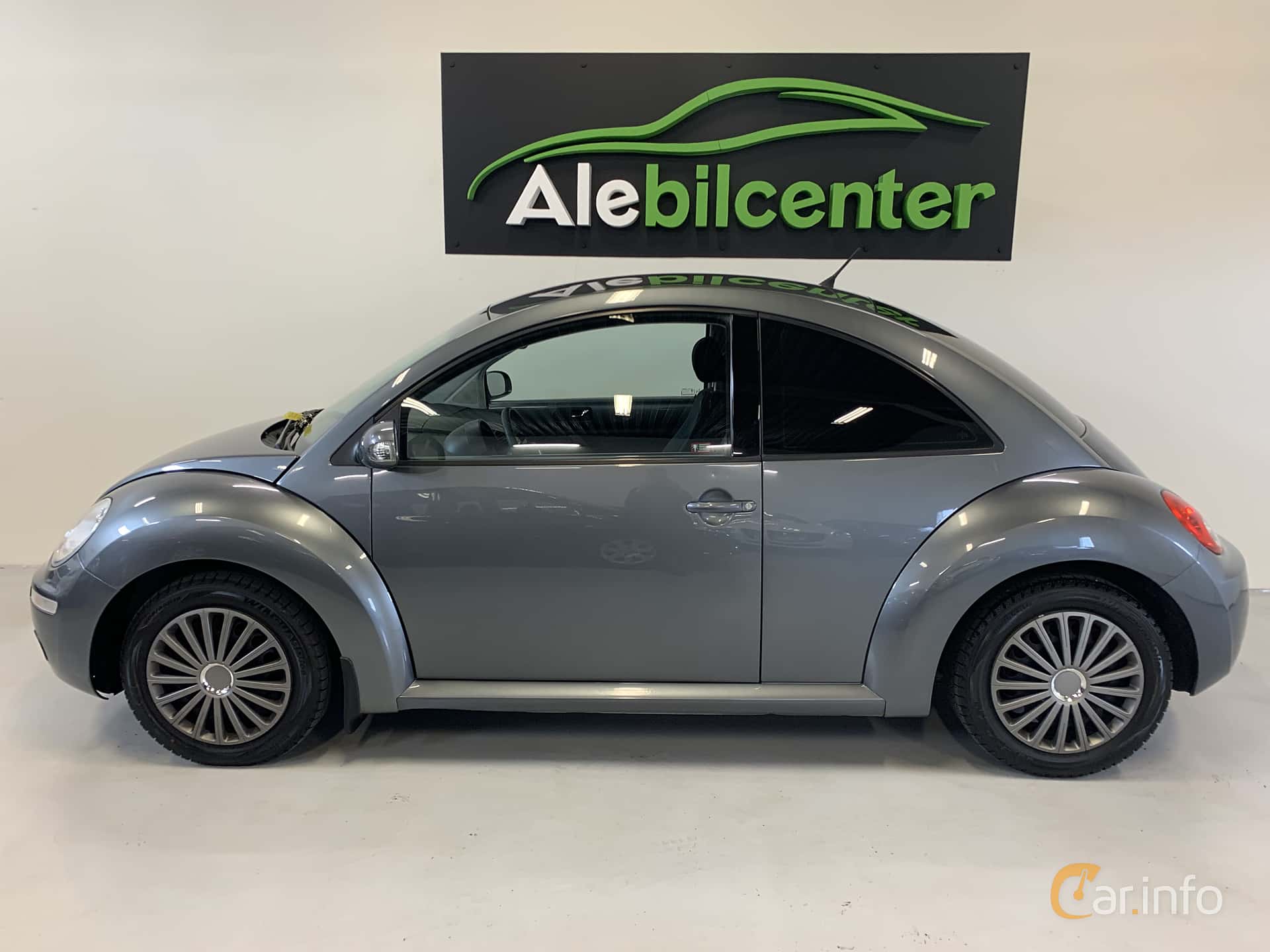 Volkswagen New Beetle 1.6 Manual, 102hp, 2006
