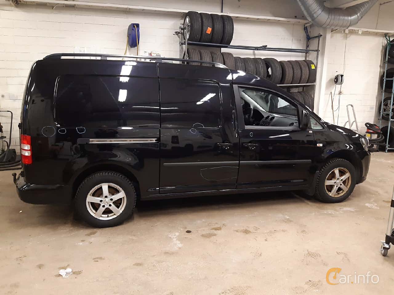 Volkswagen Caddy Maxi 1.9 TDI DSG Sequential, 105hp, 2011