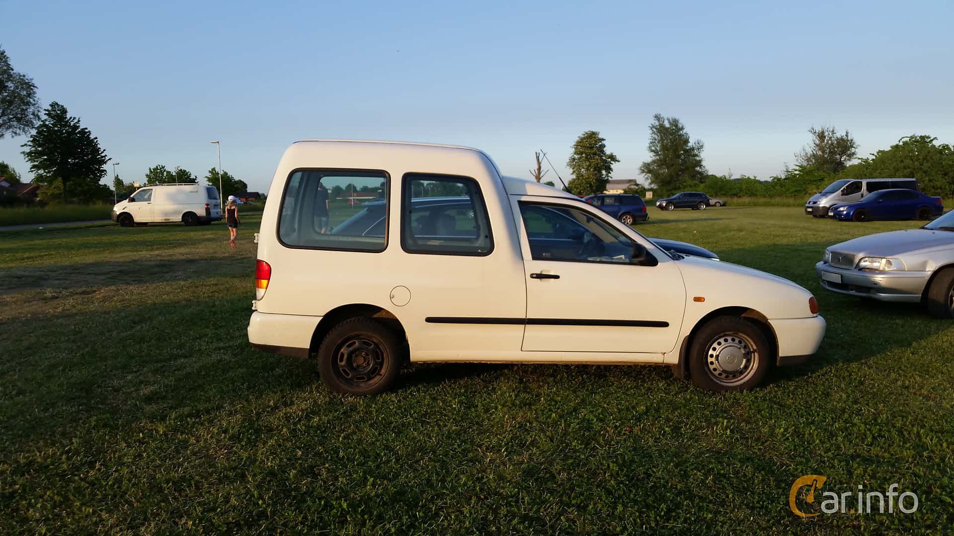 Volkswagen Caddy Kombi 1.9 TDI Manual, 90hp, 2004