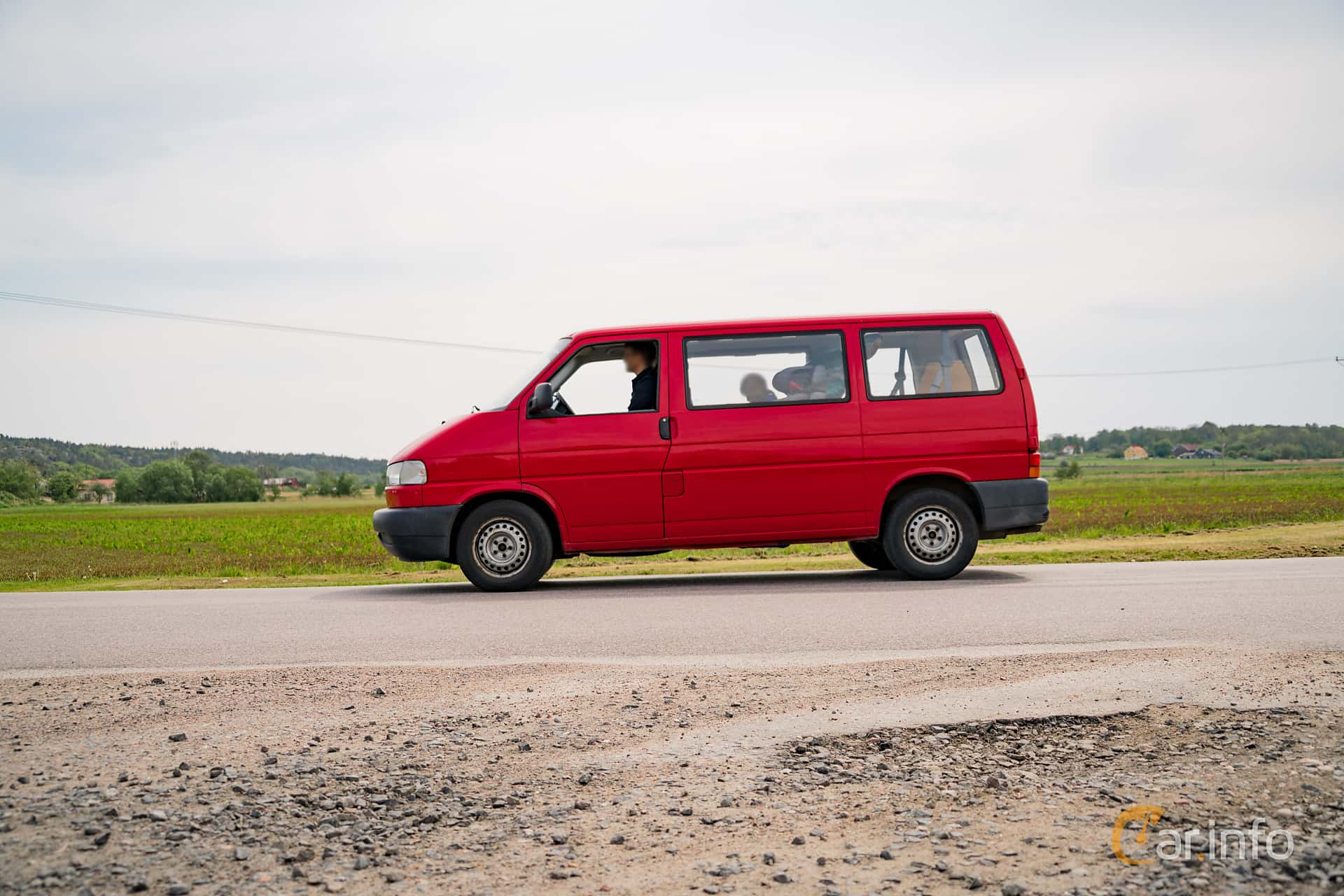 Volkswagen Caravelle generation T4 Facelift 2.4 D Automatic, 4-speed