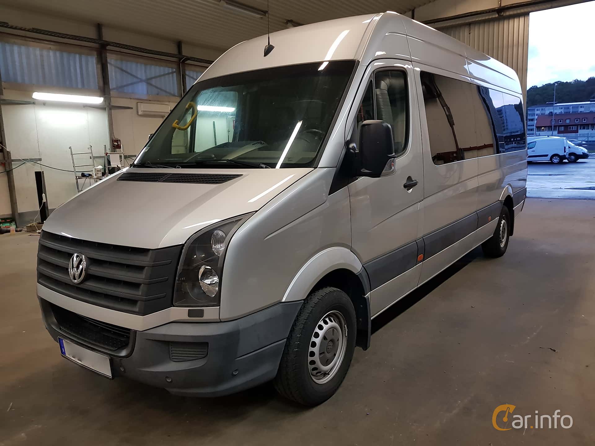 Volkswagen Crafter Combi 2.0 TDI Automatic, 109hp, 2016
